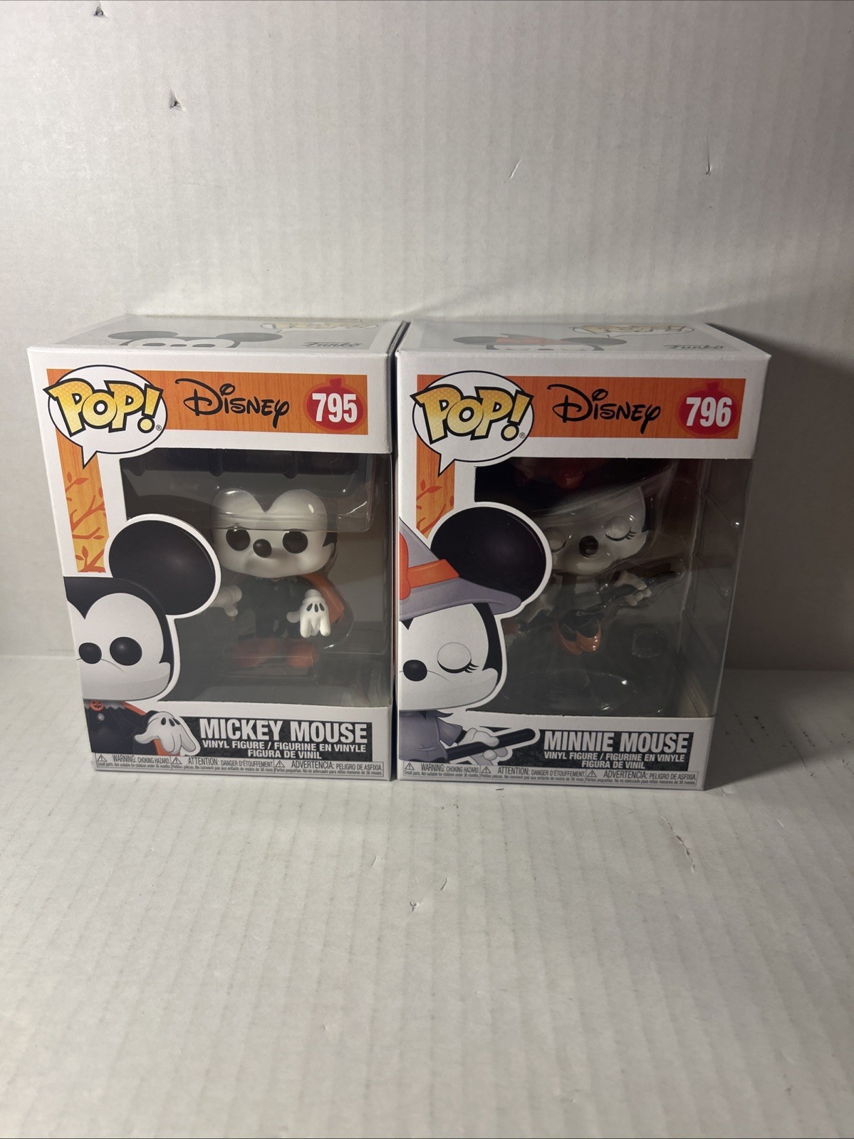 Funko Pop! Disney Halloween #795 Mickey Mouse & #796 Minnie Mouse W/ Protectors