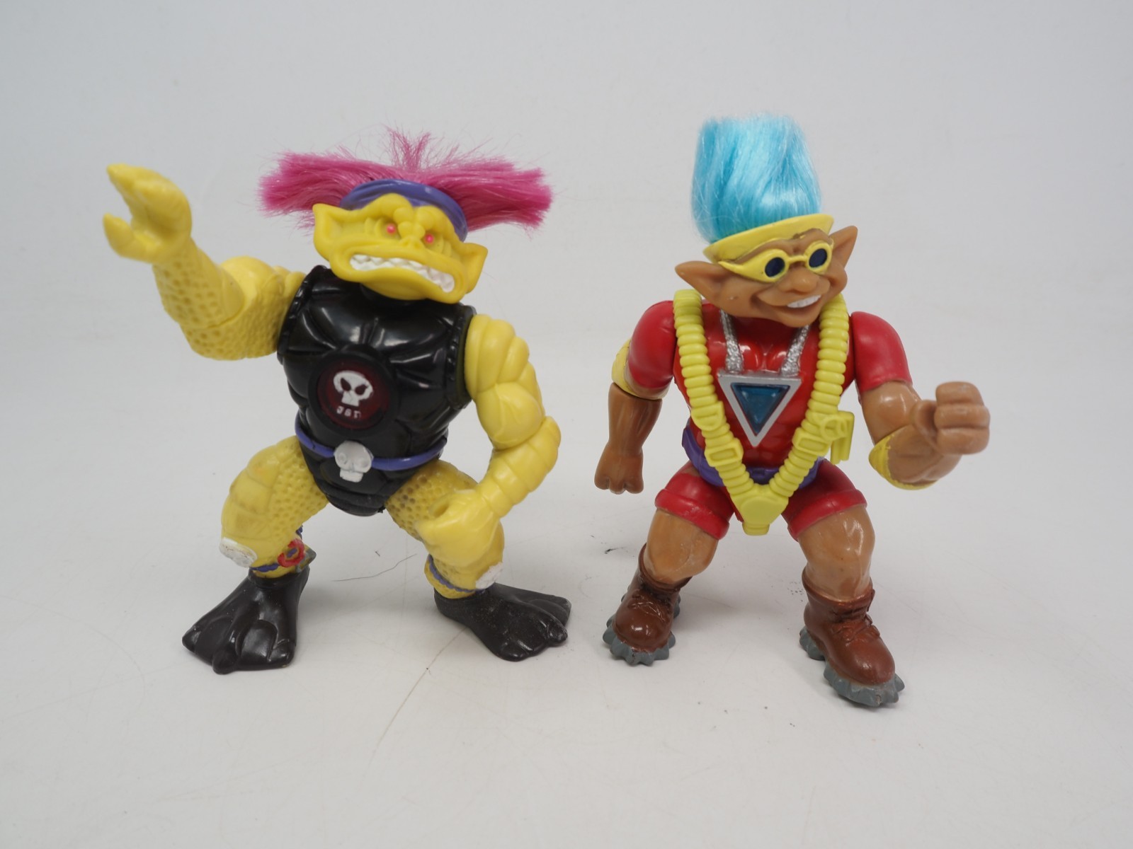 Vintage Ace Novelty Stone Protectors 1992 Action Figure Lot of 2 Clifford Zinc