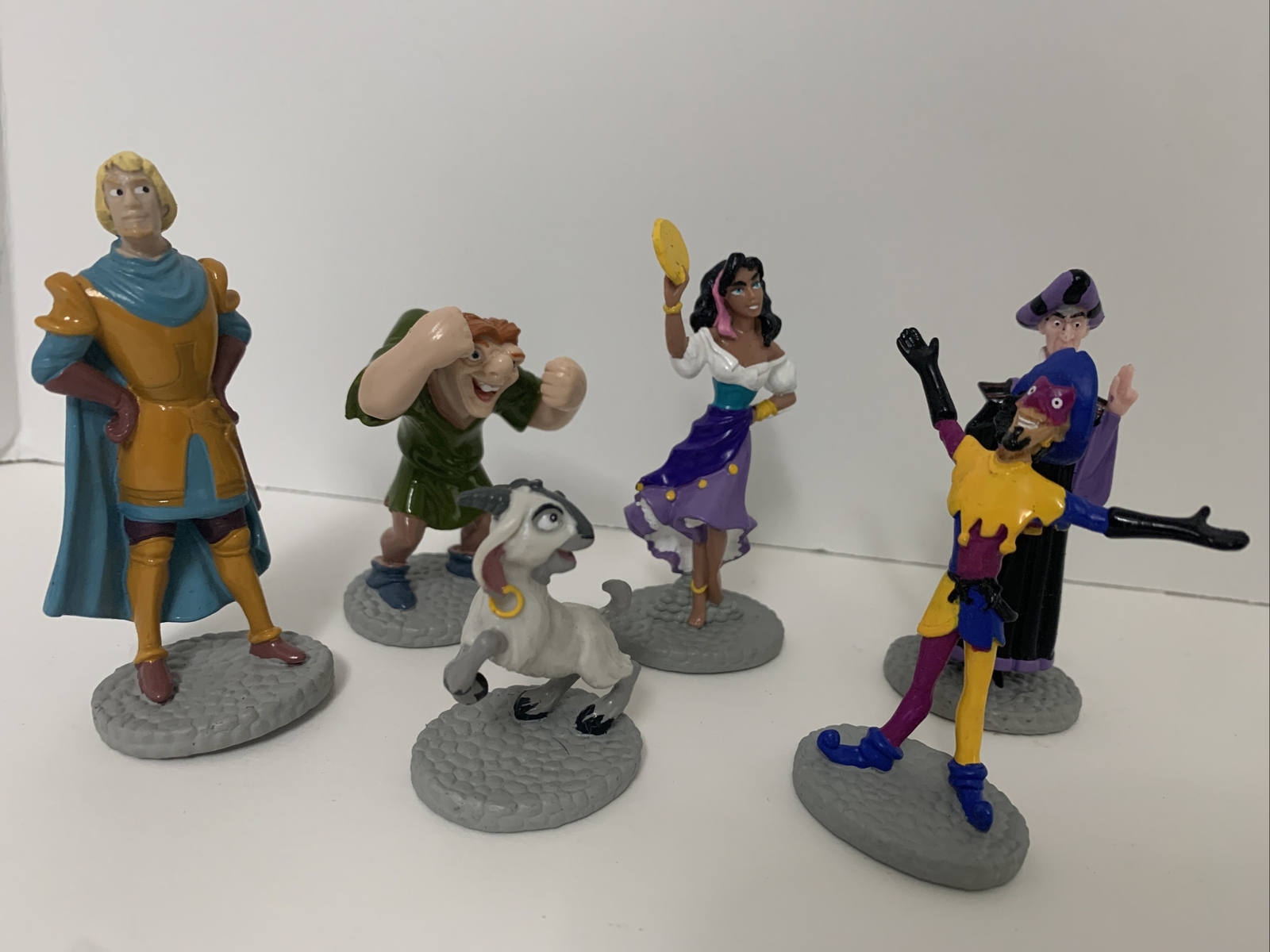 Applause – Disney Hunchback of Notre Dame RARE PIECES – PVC Figures set of 6
