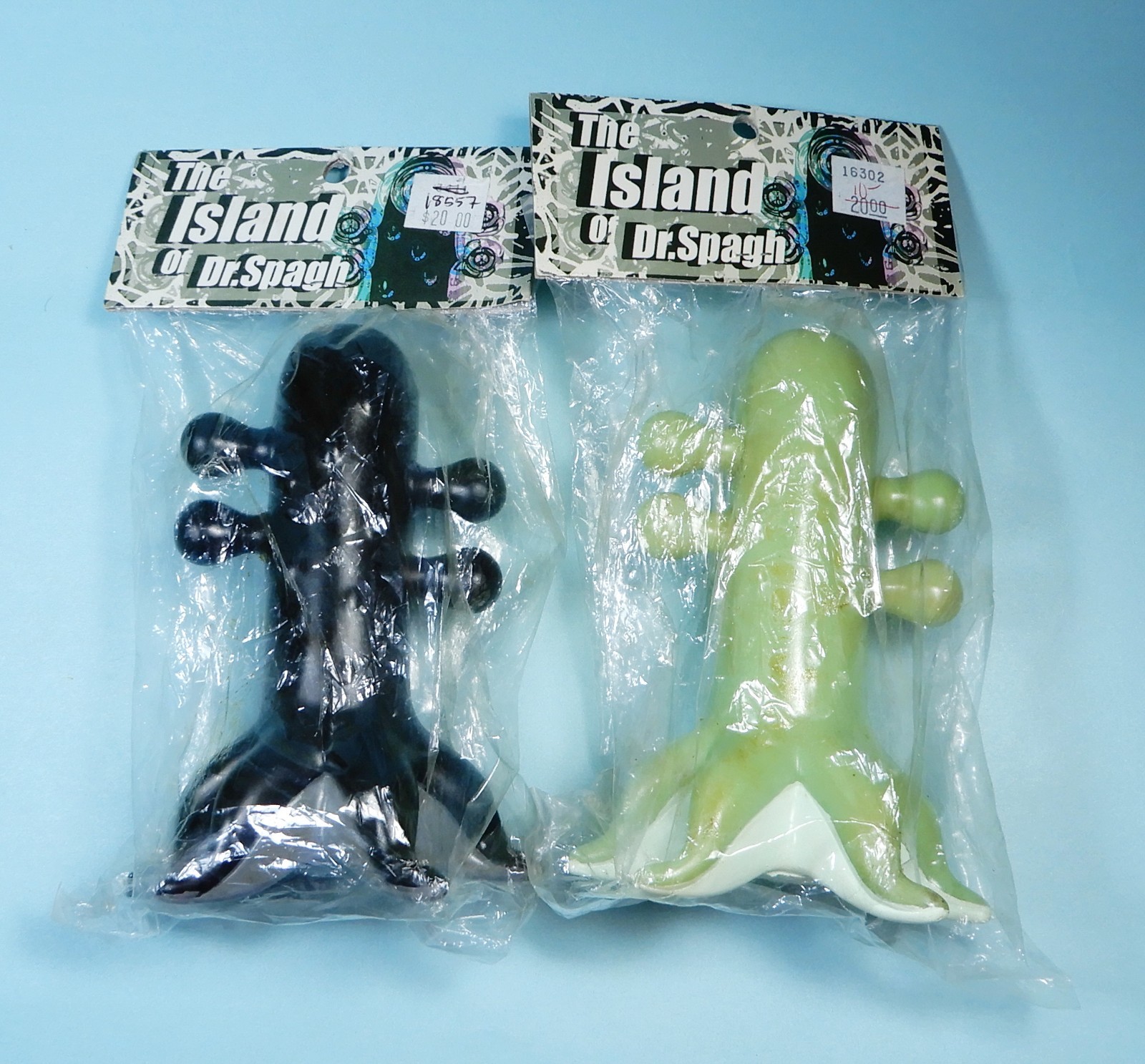 2 pcs Wagamo Kaiju Bento Sofubi The Island of Dr. Spagh 2007 Limited Edition new