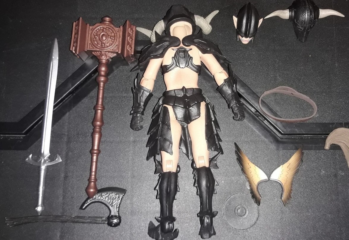 Four Horsemen Mythic Legions Female Barbarian Warrior Builder