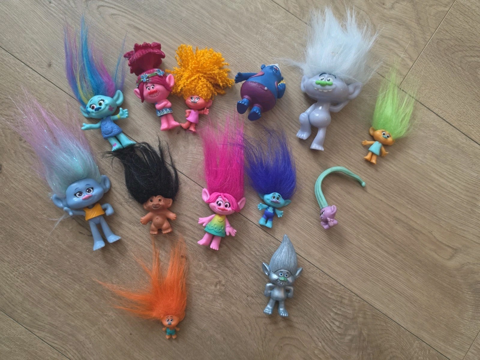 Trolls Movie Dreamworks Small Figures Lot X 13 Poppy Plus Others Plastic Toys
