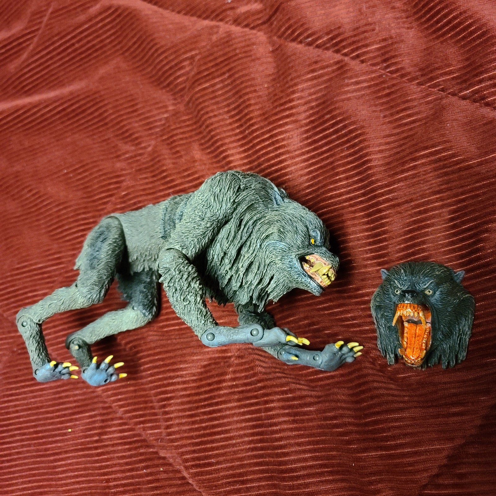 NECA an American Werewolf in London Ultimate Kessler Wolf 7&Prime; Action Figure