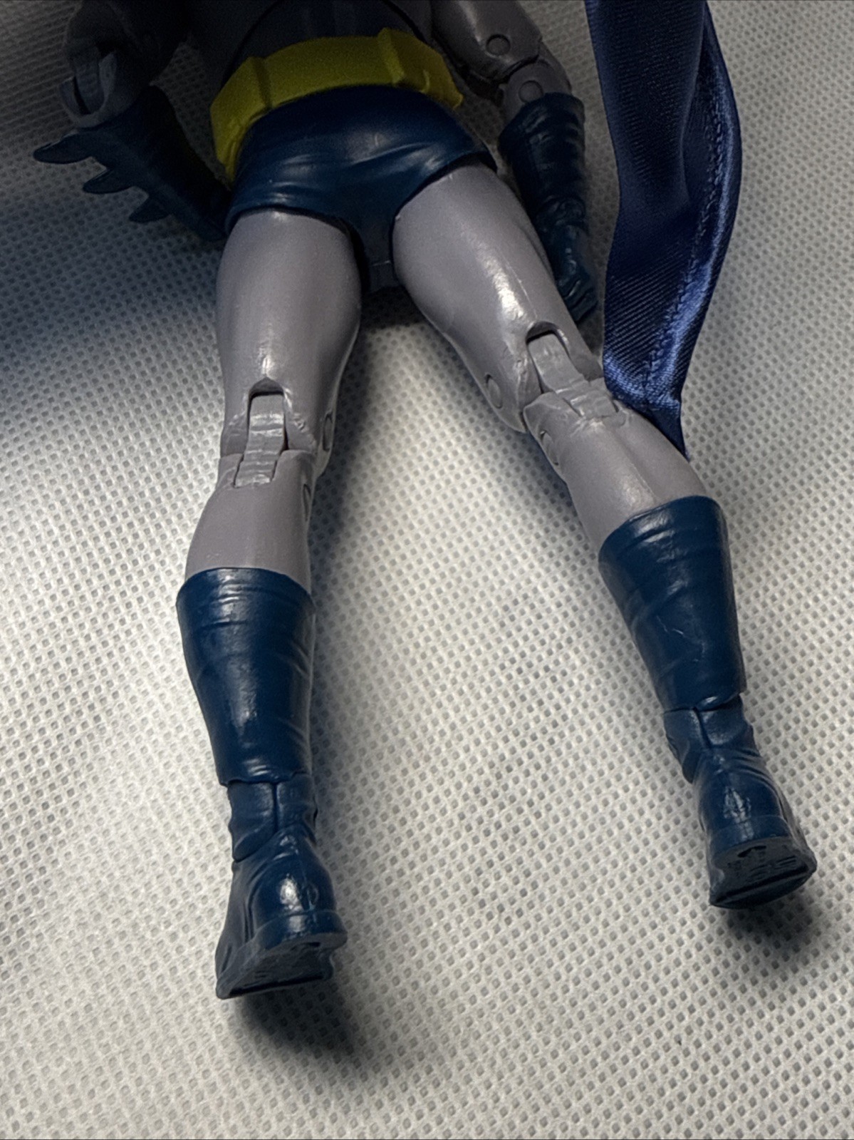 McFarlane DC Multiverse Adam West Batman 1966 Classic TV Series 7&Prime; 1/10 Figure