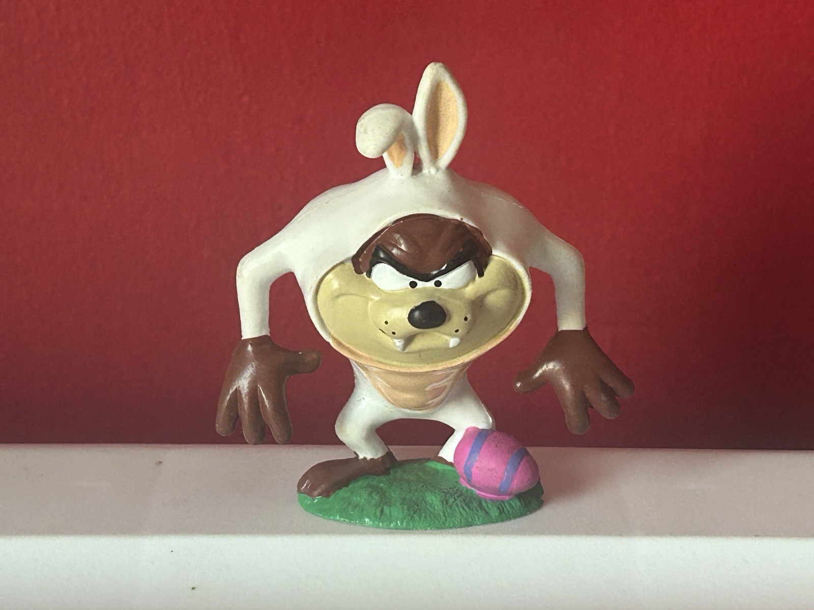 TAZ Vintage APPLAUSE 1994 Warner Brothers 2&Prime; Easter PVC Figure Tasmanian Devil!