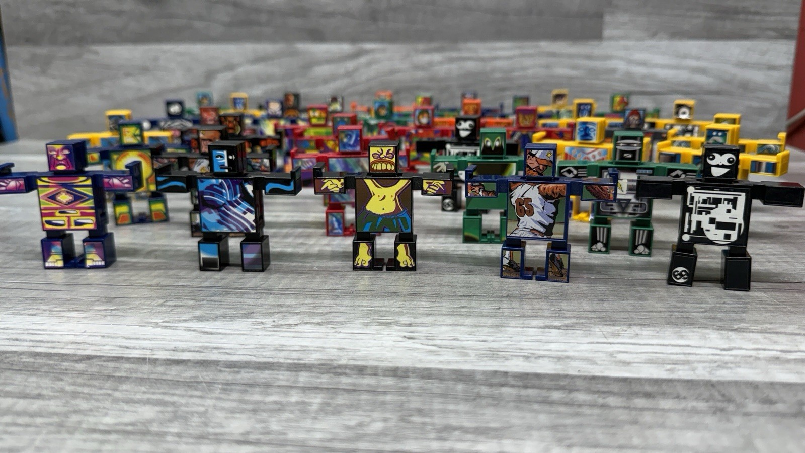 Lot of 42 Vintage NakNak Battle Block Action Figure Toys Y2k 2000s