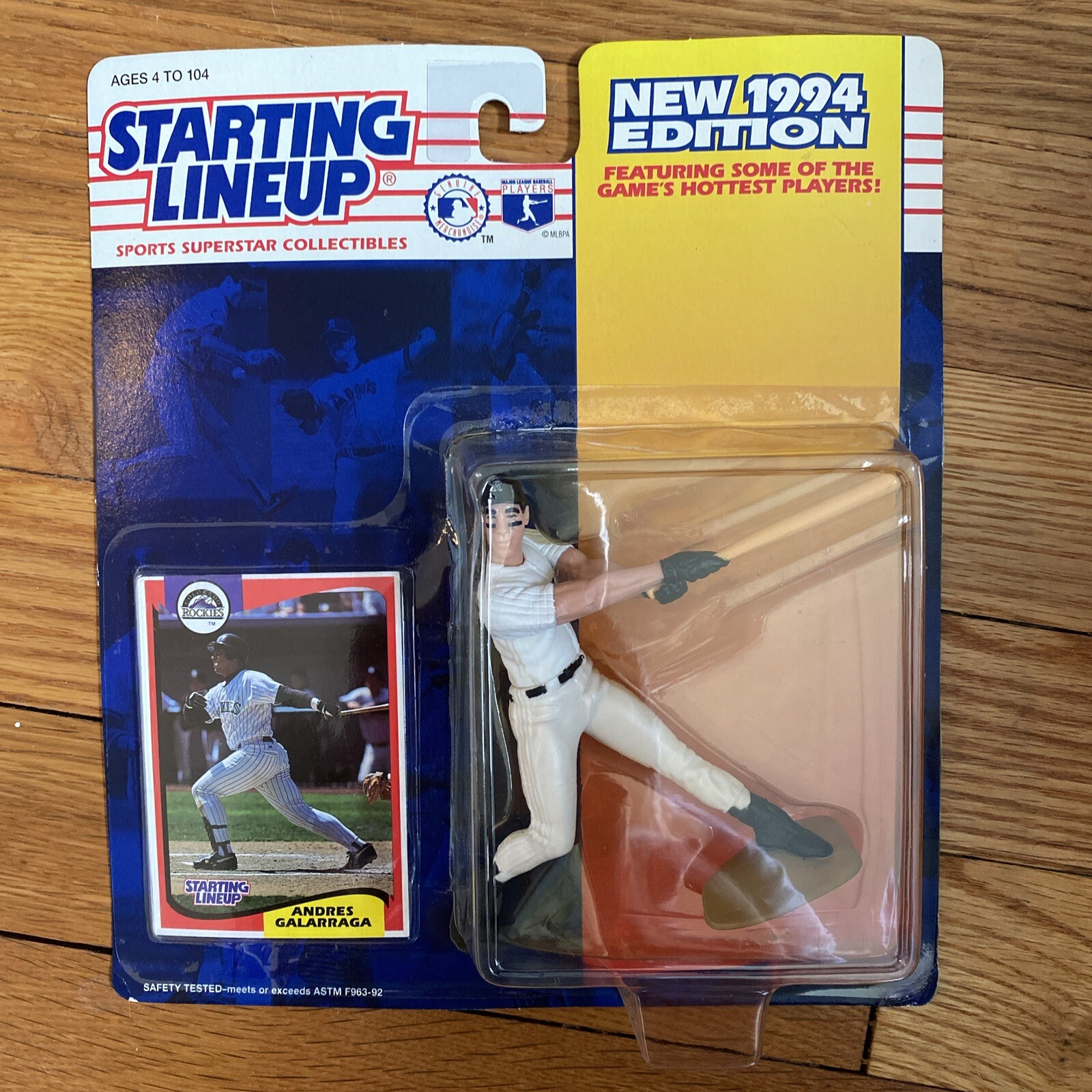 1994 Starting Lineup ANDRES GALARRAGA Colorado Rockies Rookie Figure & Card NOS