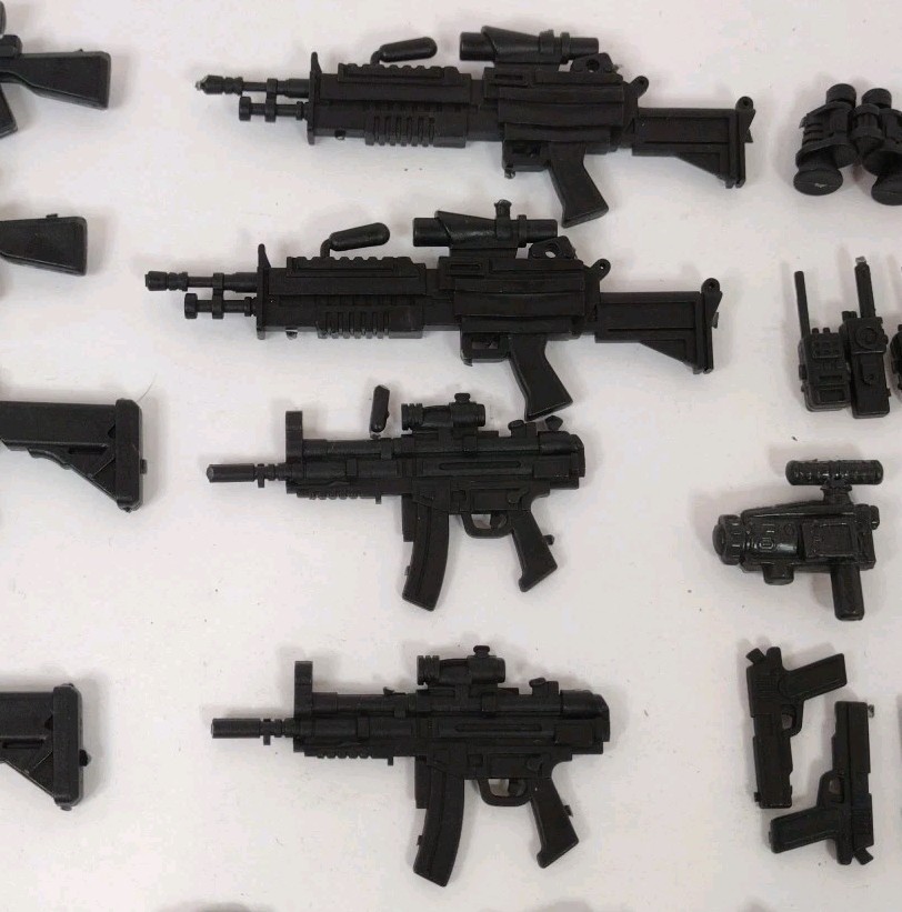 Miscellaneous Action Figure Weapons Accessories Lot Guns Knives Star Wars