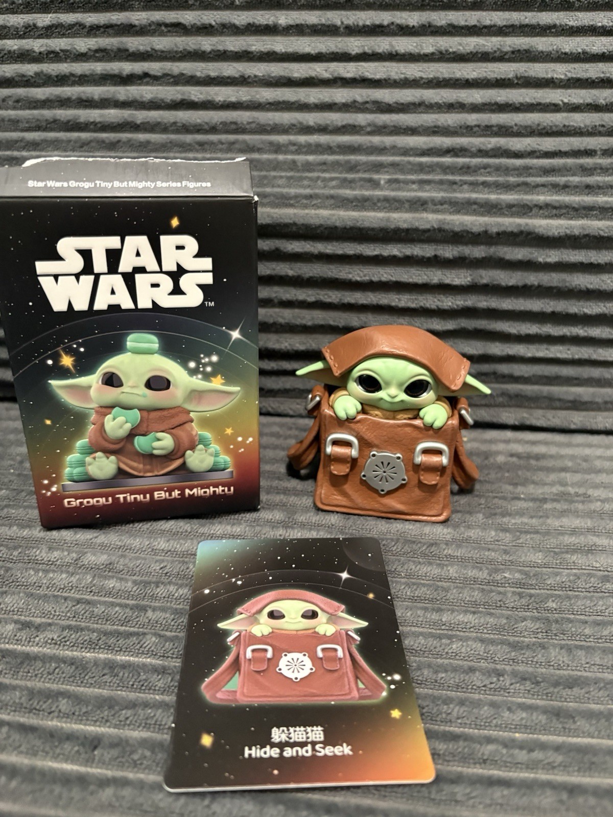 Star Wars Grogu Tiny But Mighty Hide and Seek Figure w/ Box & Card