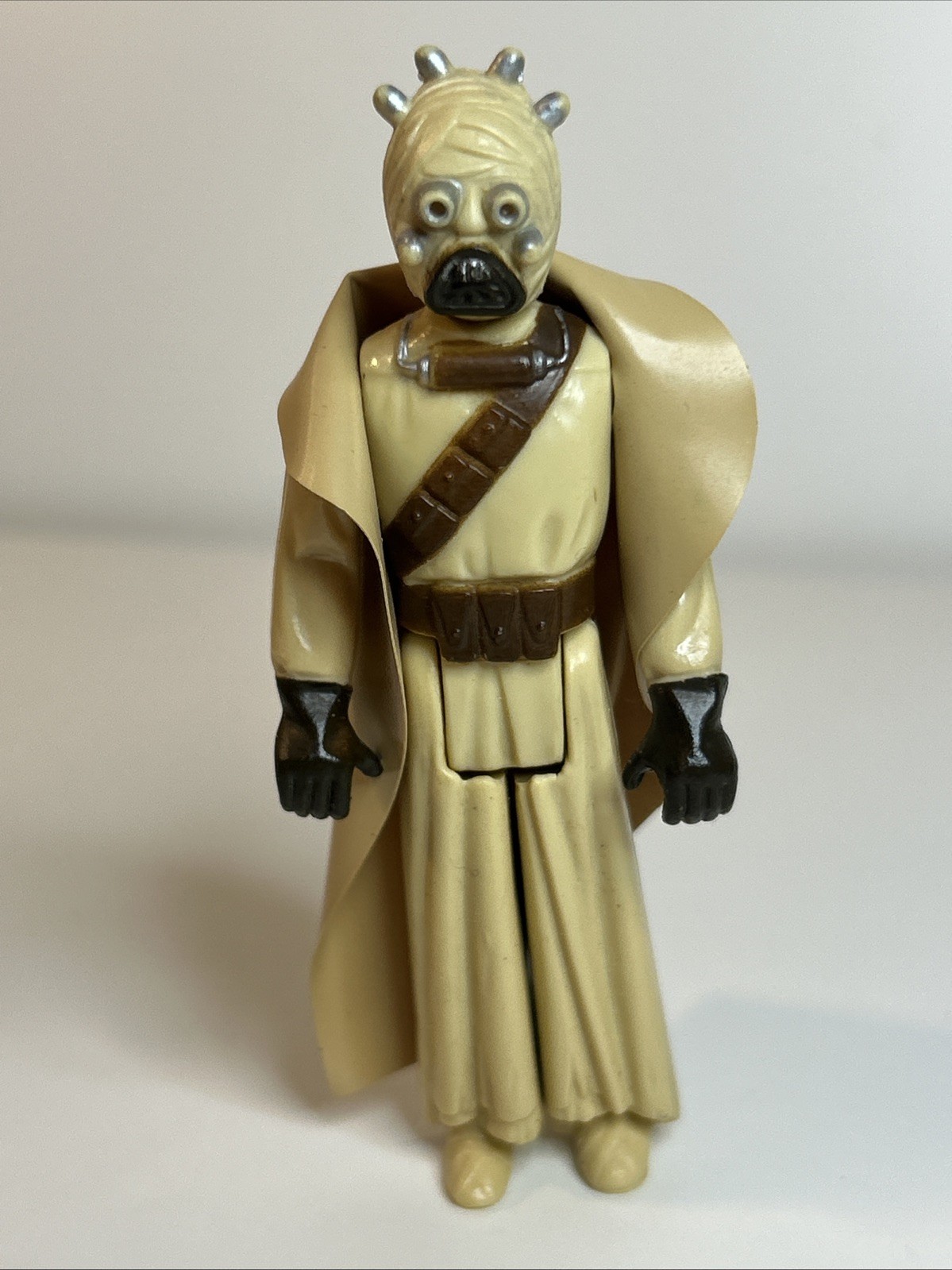 Vintage Star Wars Tusken Raider Sand People Figure w/Cape Kenner 1977 Hong Kong