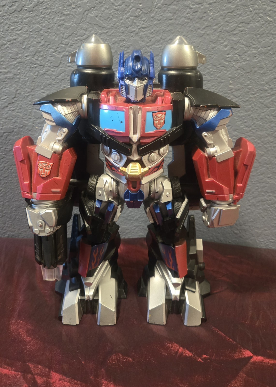 Transformers Mega Power Bots Optimus Prime Hasbro 2008