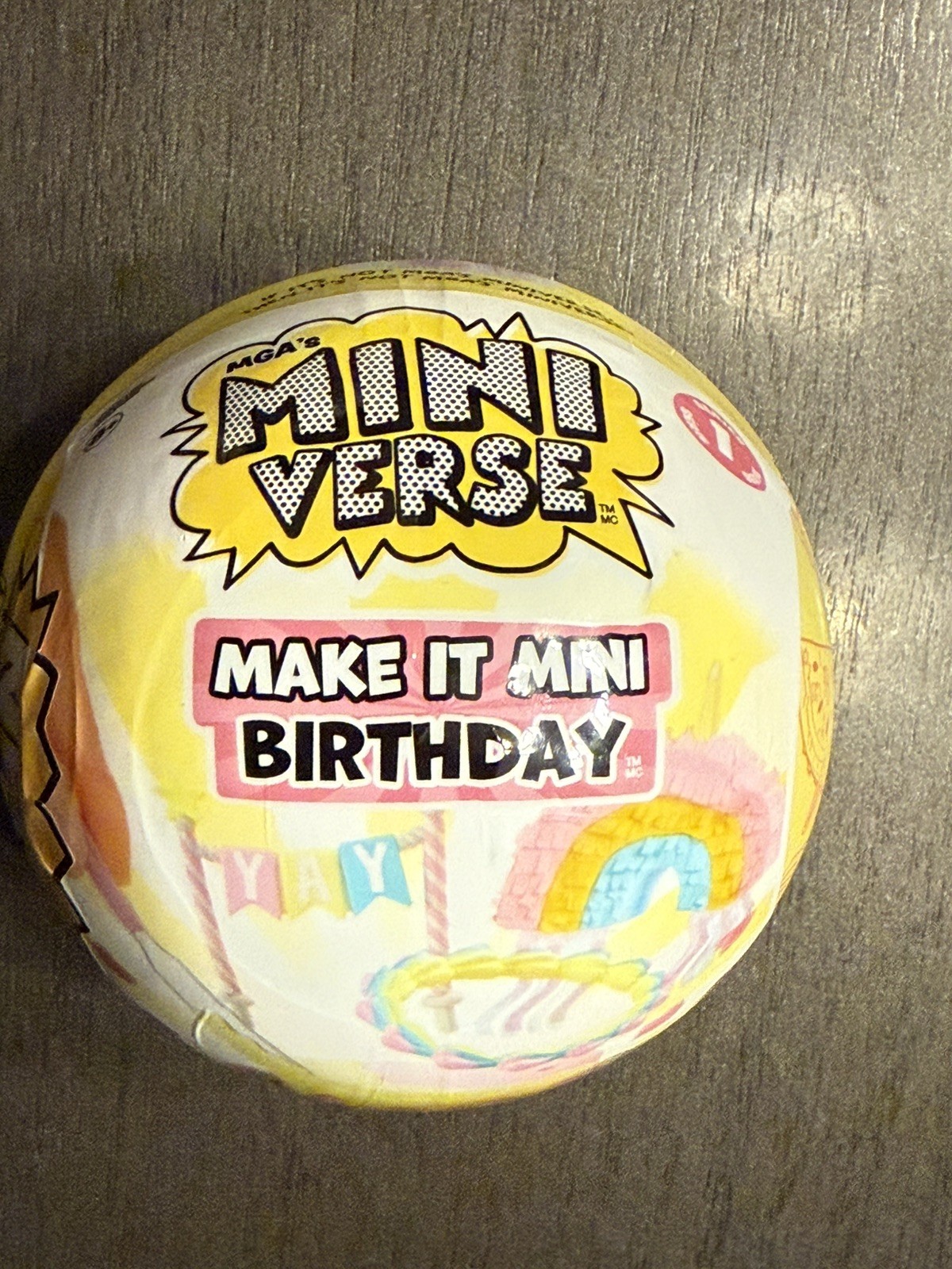 Mini Verse Case Lot – 15 Balls Make It Mini Birthday Series 1 with Display Box