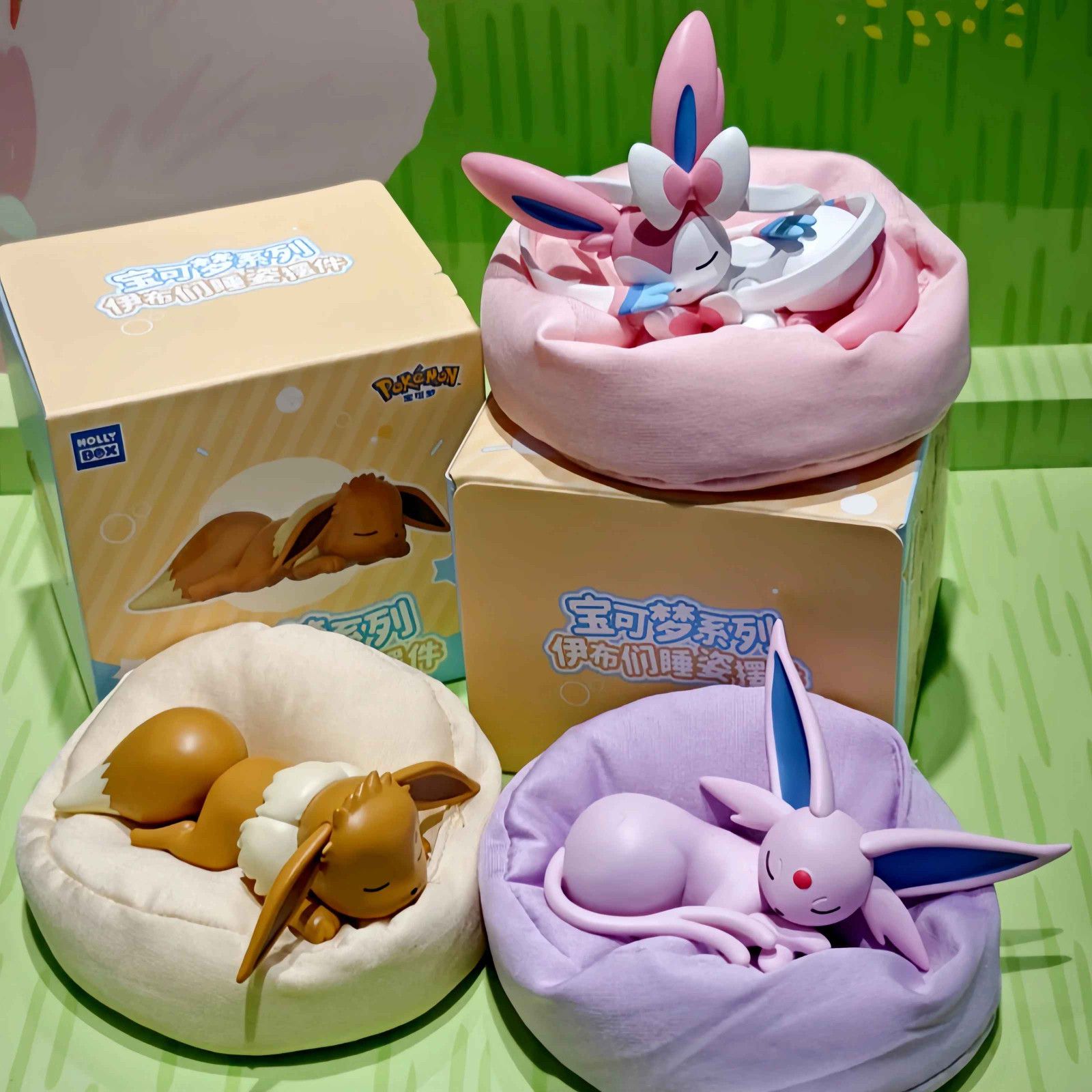 Authentic Pokemon Eevee sleeping position Series Blind Box Toy Figure NEW HOT
