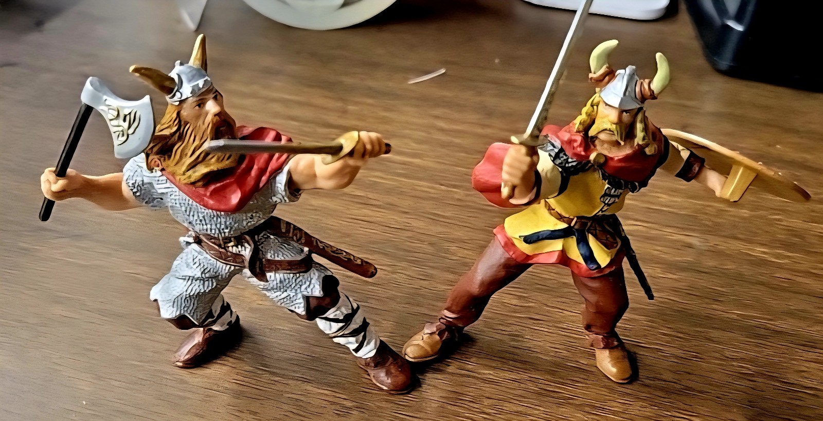 Nice Lot Of 2 – Papo Viking Chiefs (2000) Great Condition