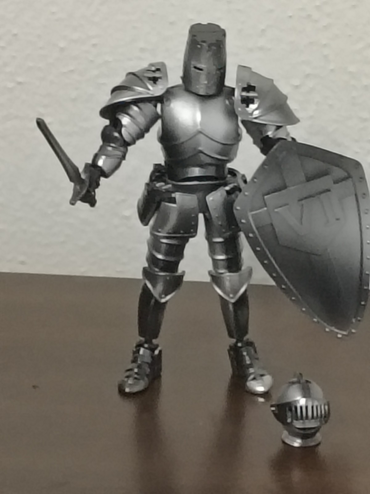Medieval Knight Soldier Sword Full- Moveable Assambled Already 6&Prime; Action Figure!