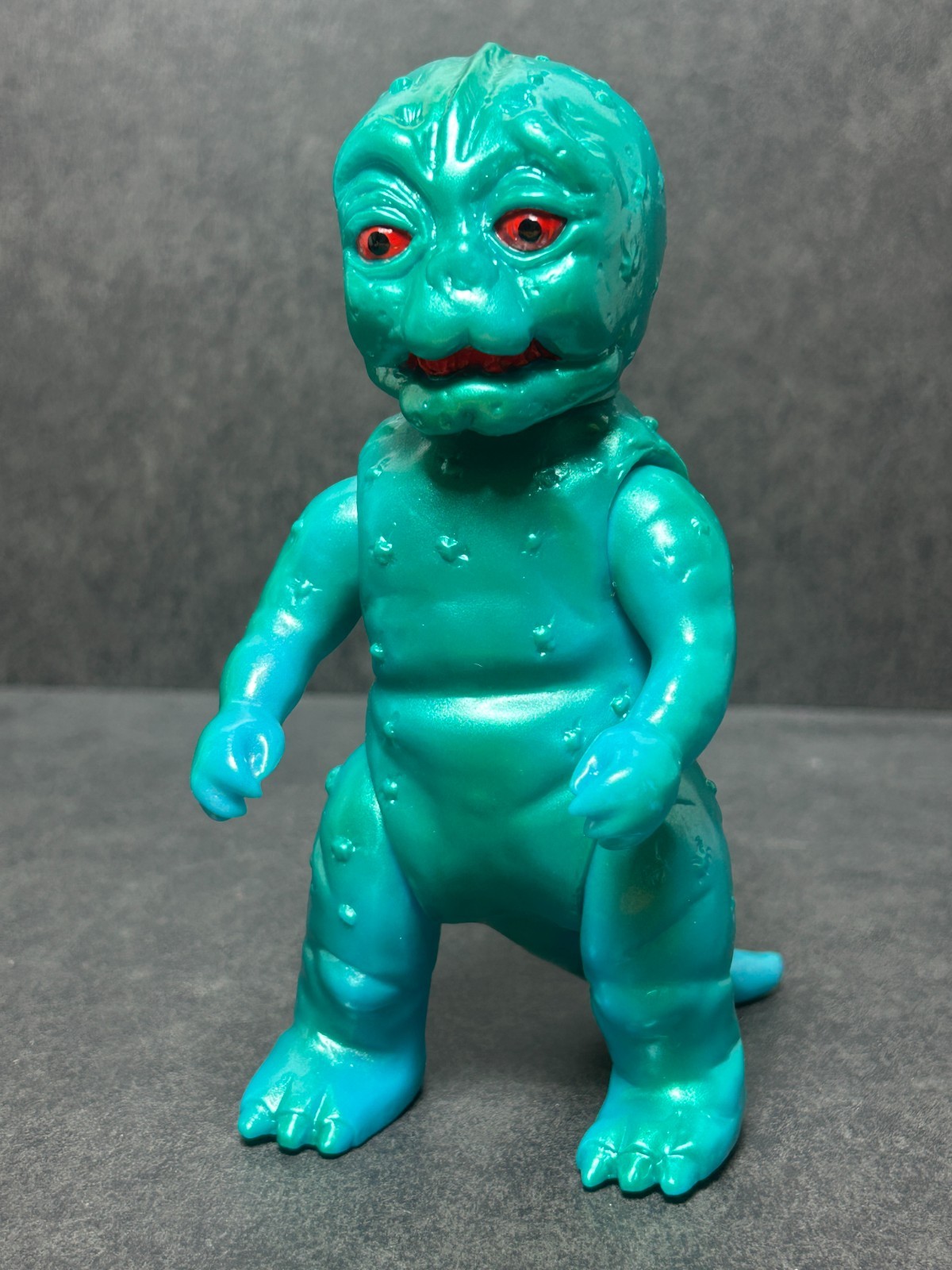 Marusan Minilla Metallic Sofubi 6.6&Prime; Soft Vinyl Figure Godzilla w/ Header & Bag