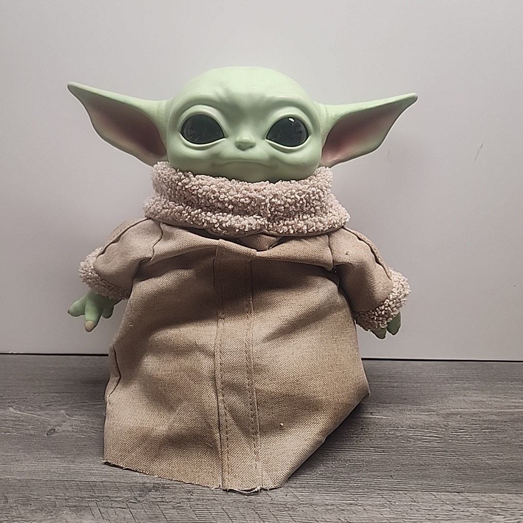 Plush Star Wars Baby Yoda Grogu The Child 11&Prime; Mandalorian Doll Beanbag Bottom