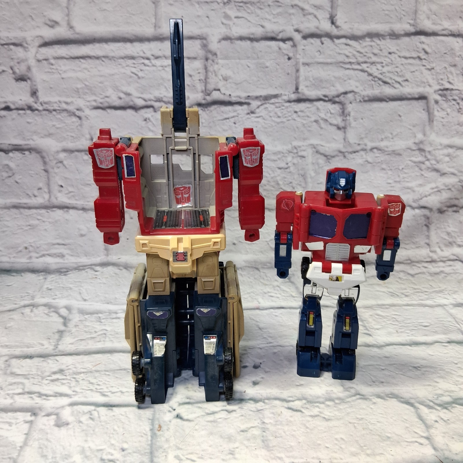 Transformers G1 Optimus Prime Powermasters as shown vintage 80&rsquo;s READ