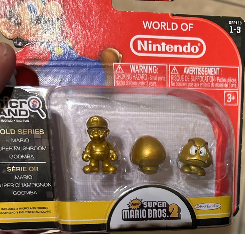 World Nintendo 1-3 Gold Series Mario Mushroom Goomba Micro Land NEW Sealed