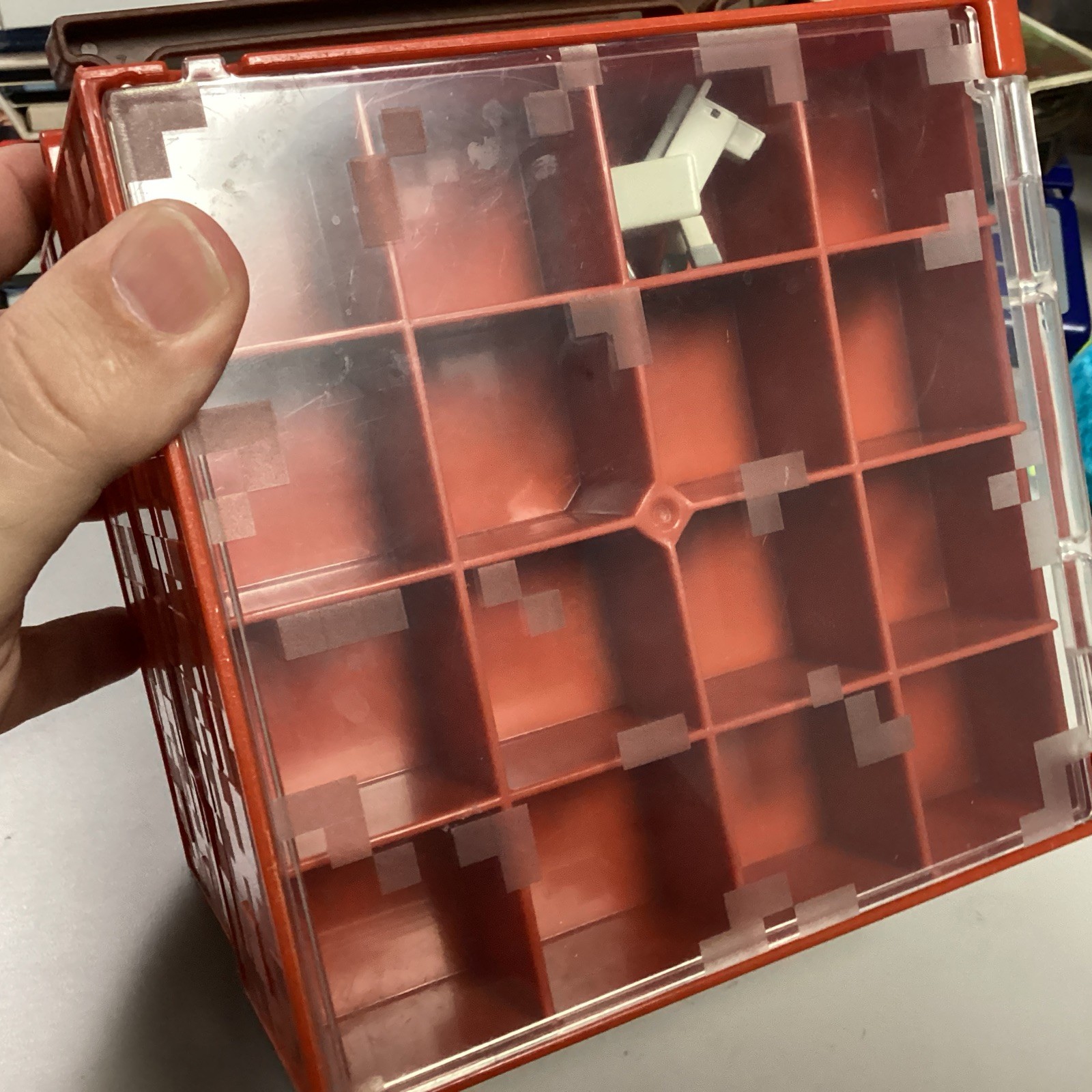 2014 Mattel Minecraft Mini Figure Collector Red/Brown Case Storage Cube