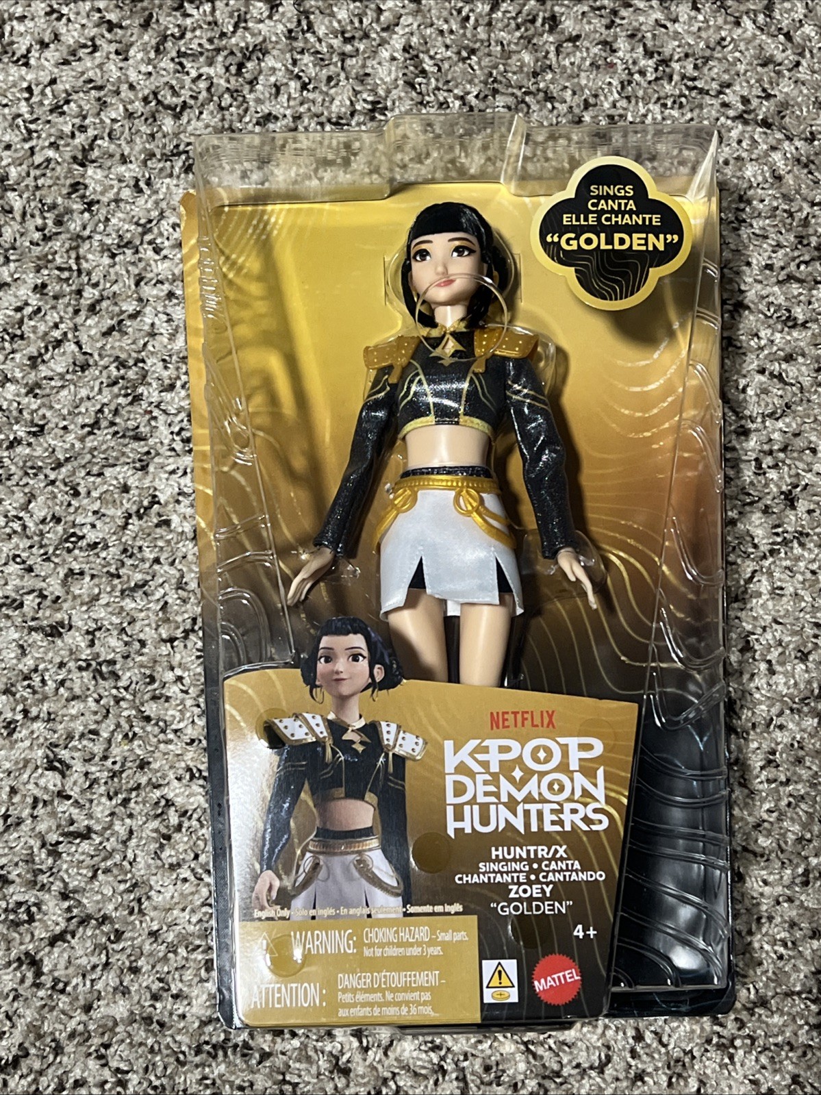 KPop Demon Hunters HUNTR/X Zoey « Golden » Singing Doll – New & Sealed