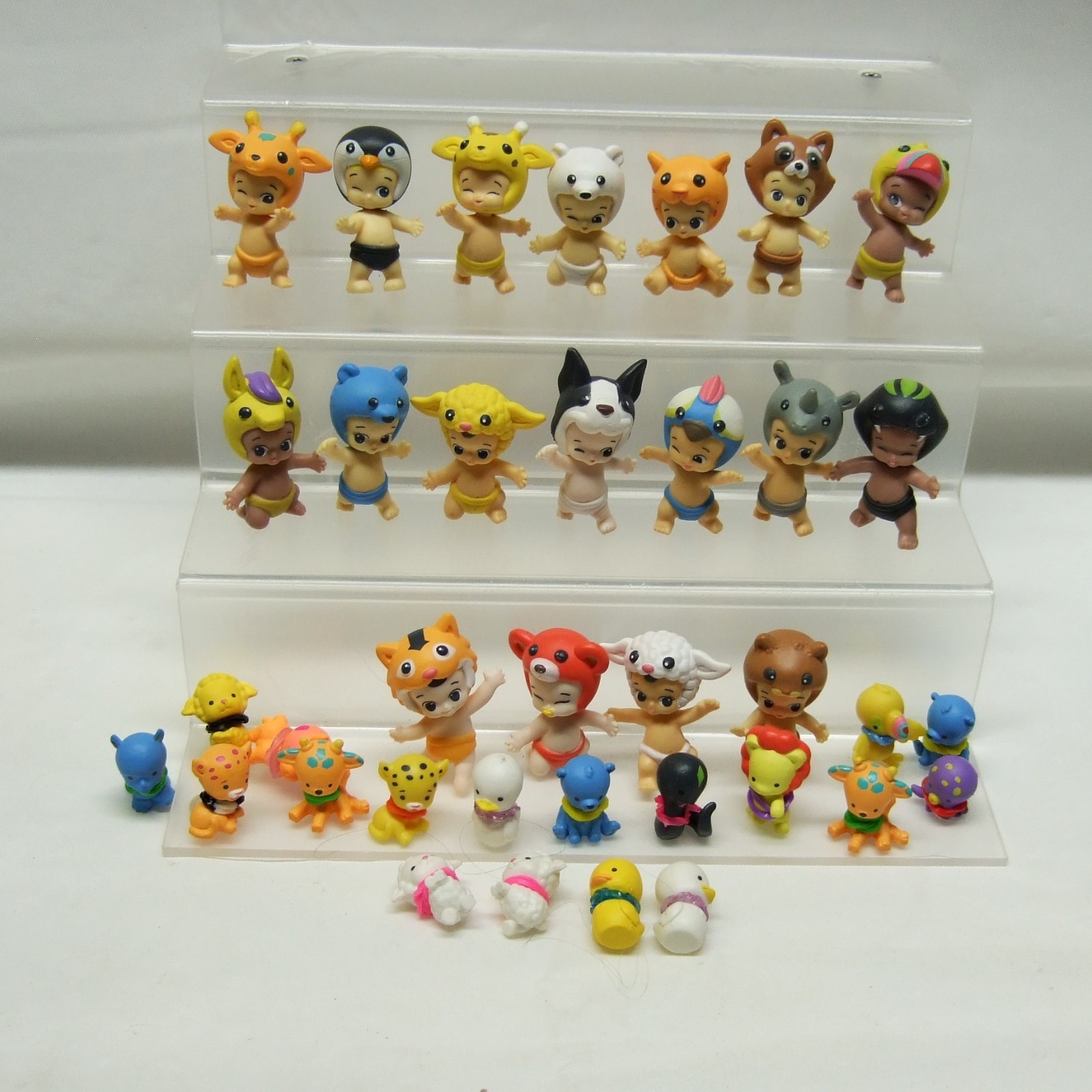18 Twozies Baby Figures Plus 18 Pets Moose Adorable! Mini