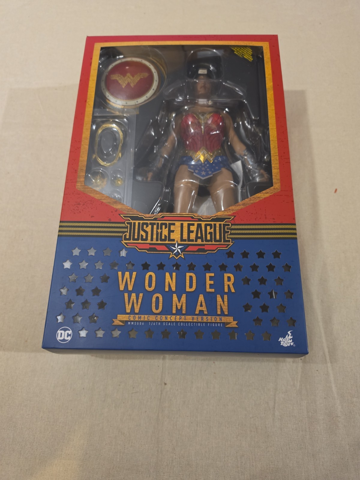 Hot Toys 1/6 Mms506 Justice League Wonder Woman Comic Concept Action Figure