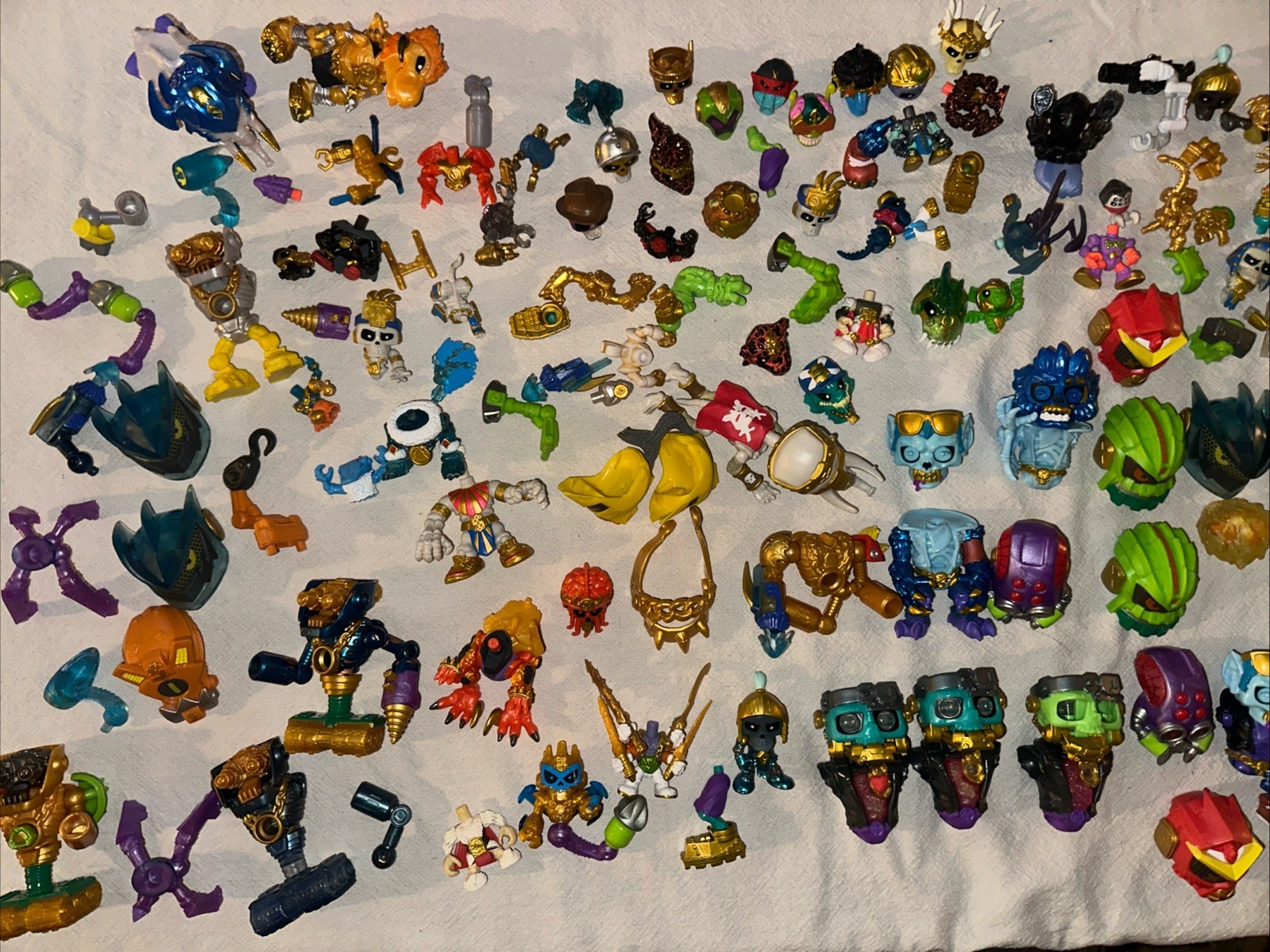 Treasure X Gold Figures, , Weapons And Accessories Huge Lot Parts & Pieces