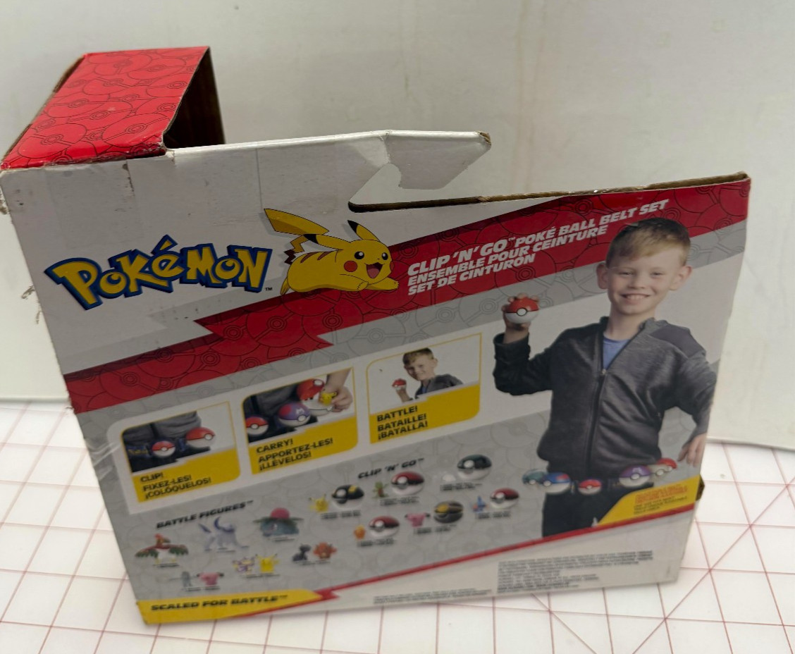 Pokemon Bulbasaur Quick Ball Premier Ball Clip &lsquo;N&rsquo; Go Poke Ball Belt New