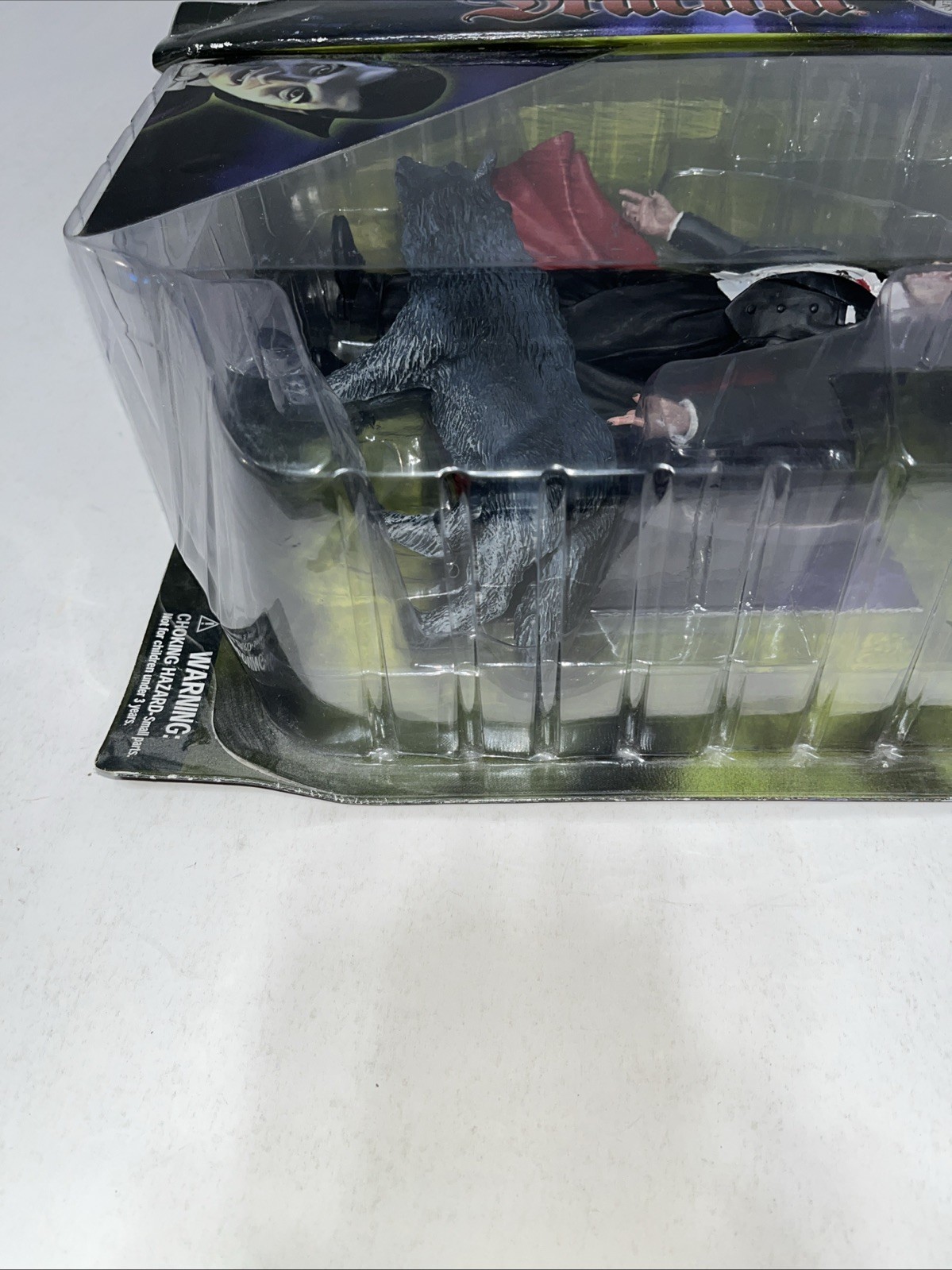 Diamond Universal Studios Monsters Select DRACULA Action Figure * NEW