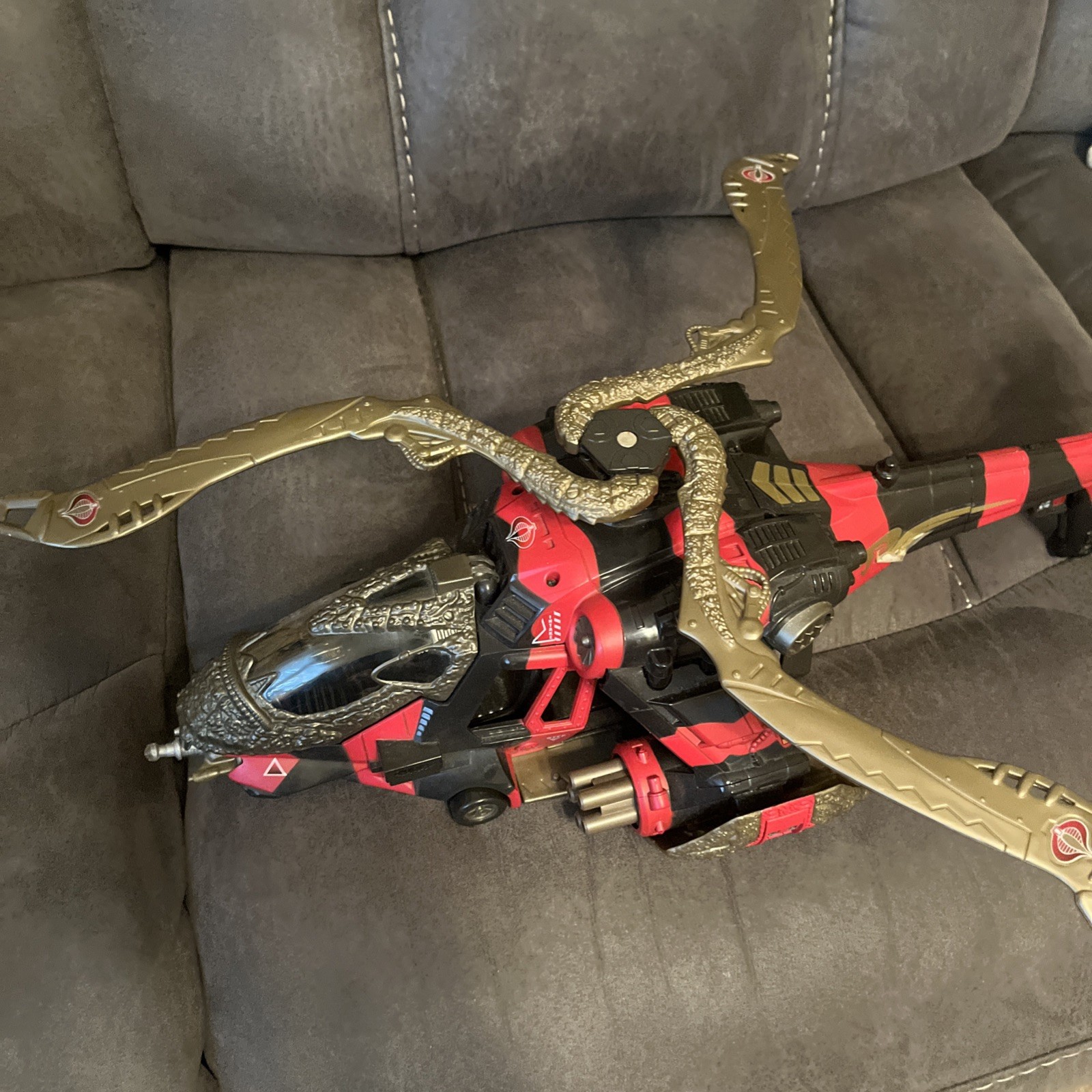 2003 GI JOE Crimson Command Copter w Tomax & Xamot COBRA Spy Troops.