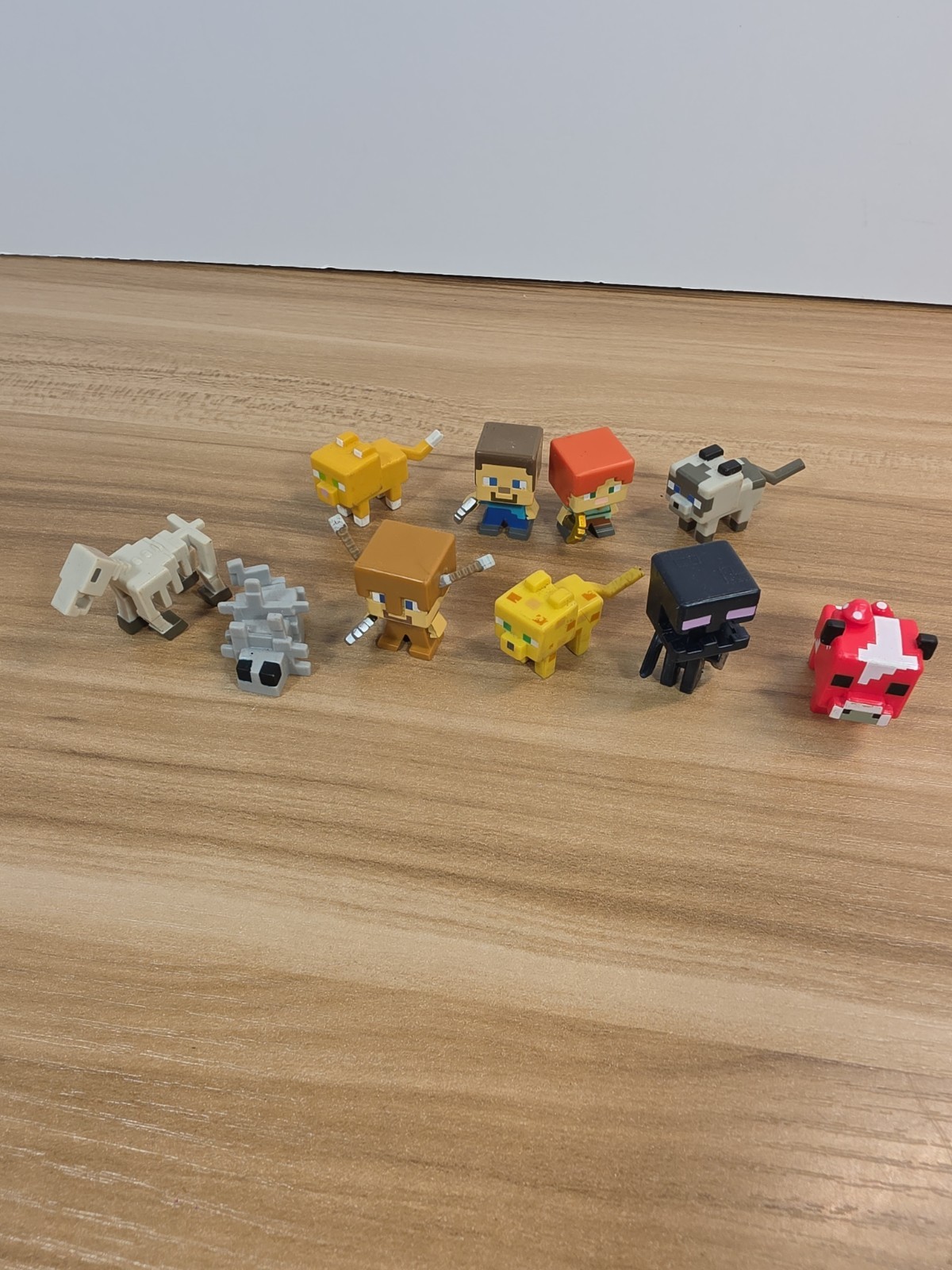 Lot Of 10 Minecraft Mini Figures 1&Prime; Cat Steve Villager Horse & More