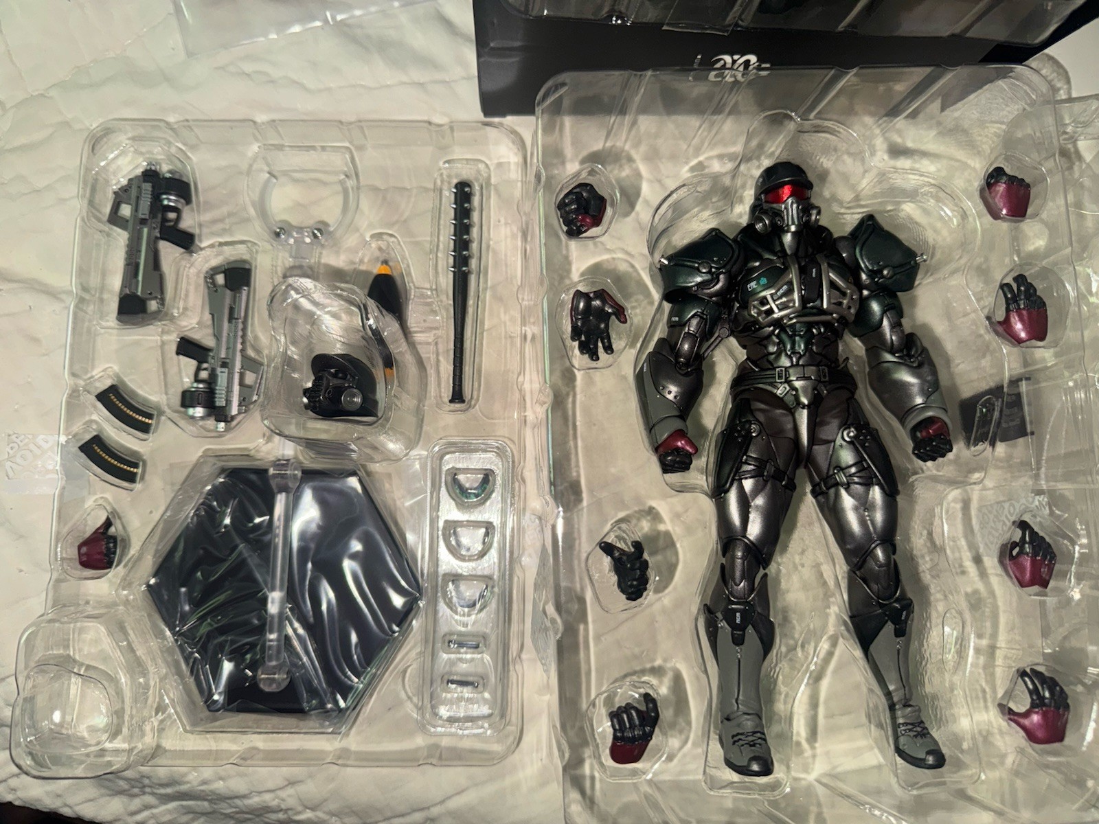 SEXY ICE 2019 PURE.ICE × VERMIN SERIES- UNKVAL SMASHER-ANACONDA STRIKE revoltech