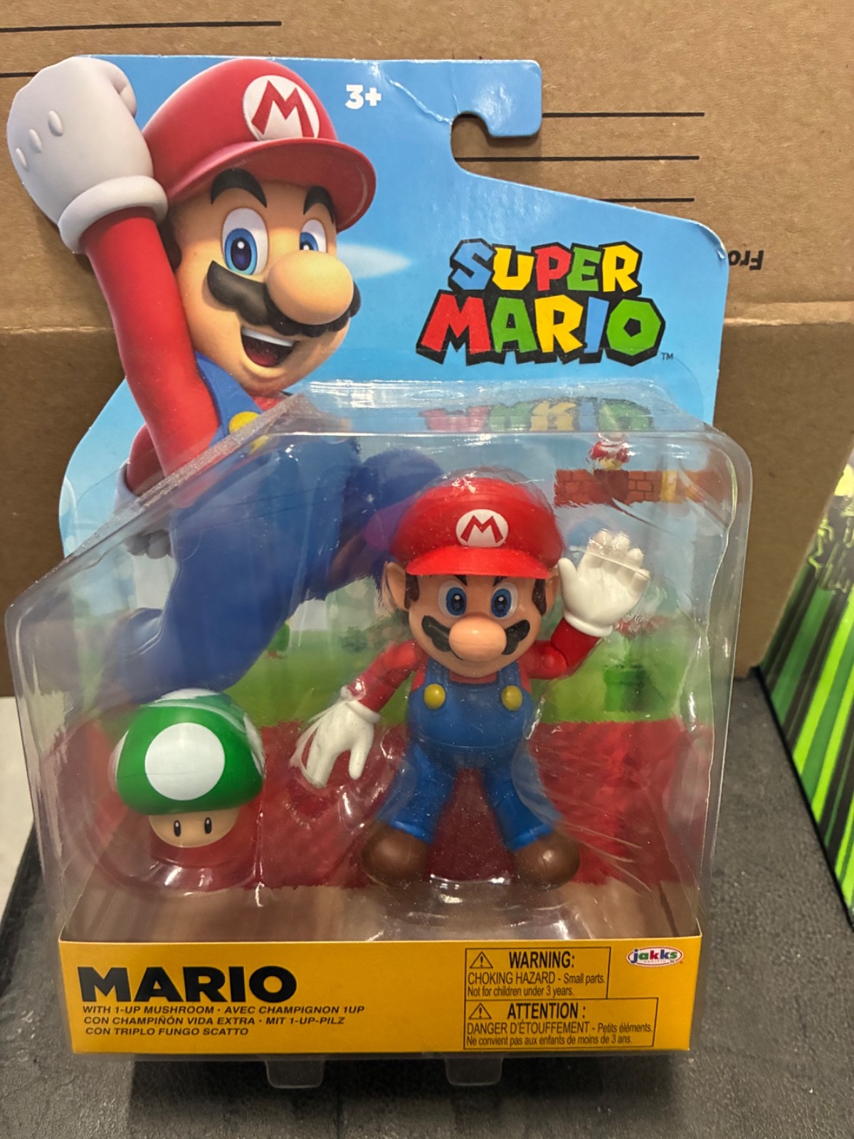 Jakks Pacific Mario with 1-Up Mushroom World of Nintendo 4&Prime; Action Figure