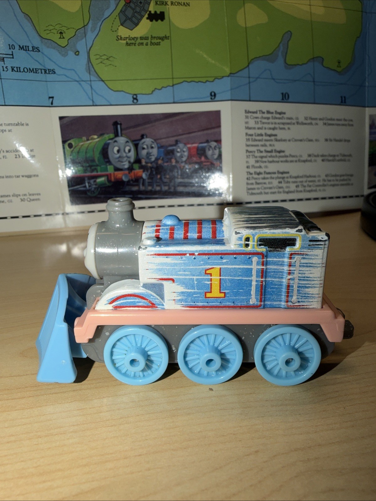 SNOWPLOW THOMAS FRIENDS TRAIN ! TRACKMASTER PUSH ALONG DIECAST 2020