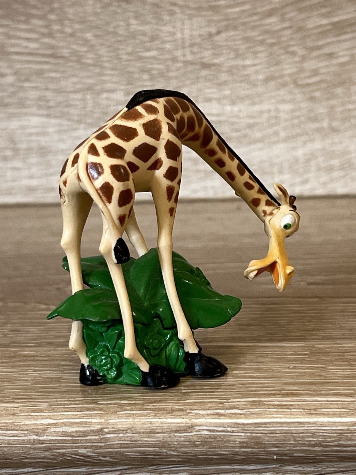 Madagascar Melman Giraffe 3” DecoPac PVC Action Figure Cake Topper