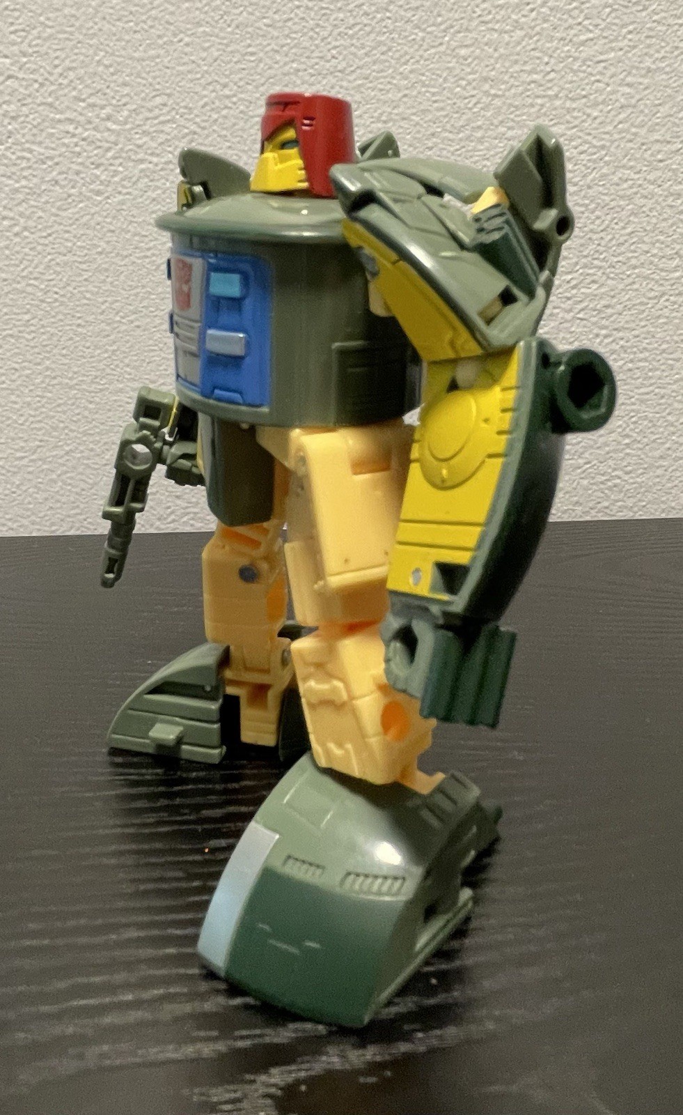 Hasbro Transformers Cosmos 5.5 in Action Figure – Legacy