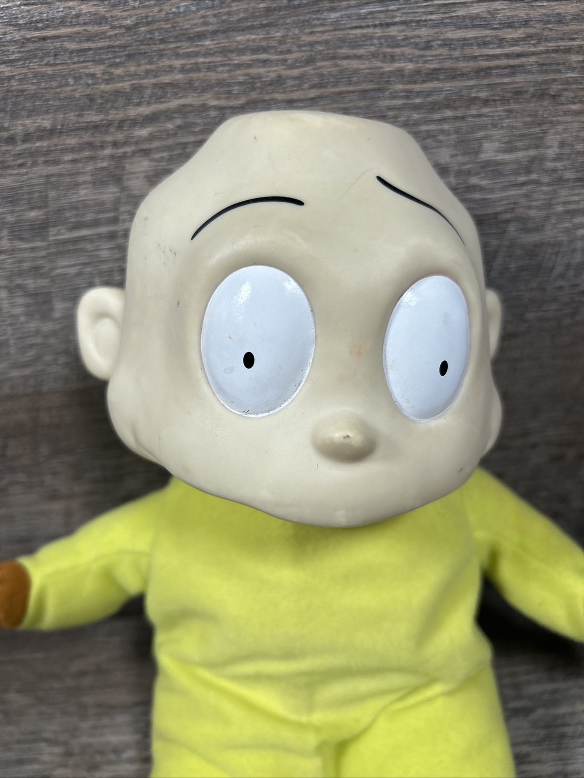 Vintage 1998 Mattel Rugrats Crying Dil Pickles Green Pajamas Plush Plastic Doll