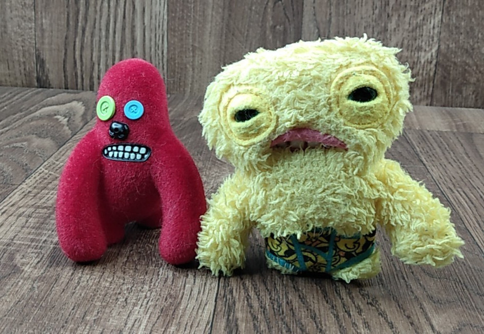 Red Sasquoosh Farting & Squidge Fugglers Toy lot of 2