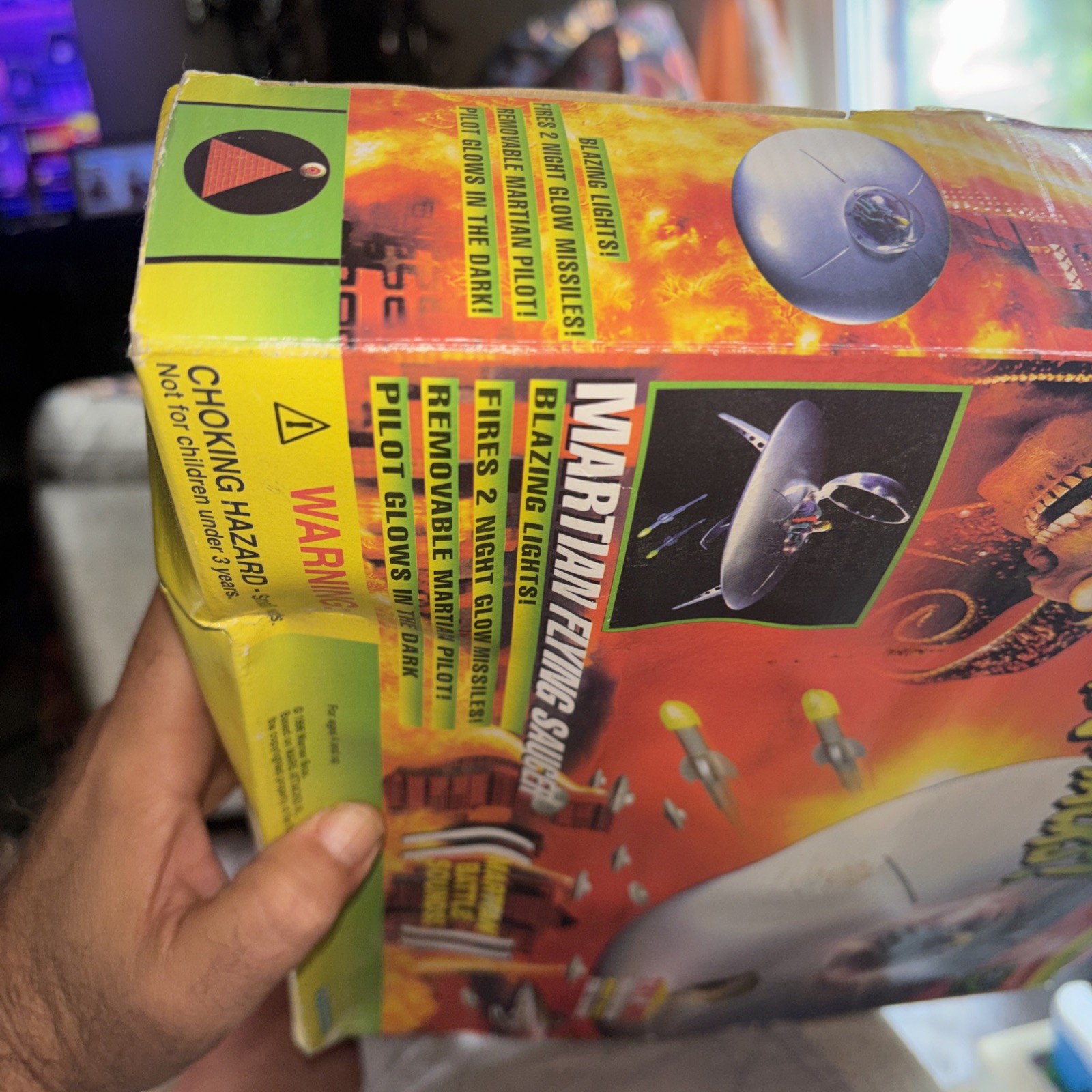 Mars Attacks Martian Flying Saucer 1996 Warner Bros Trendmasters NIB #25
