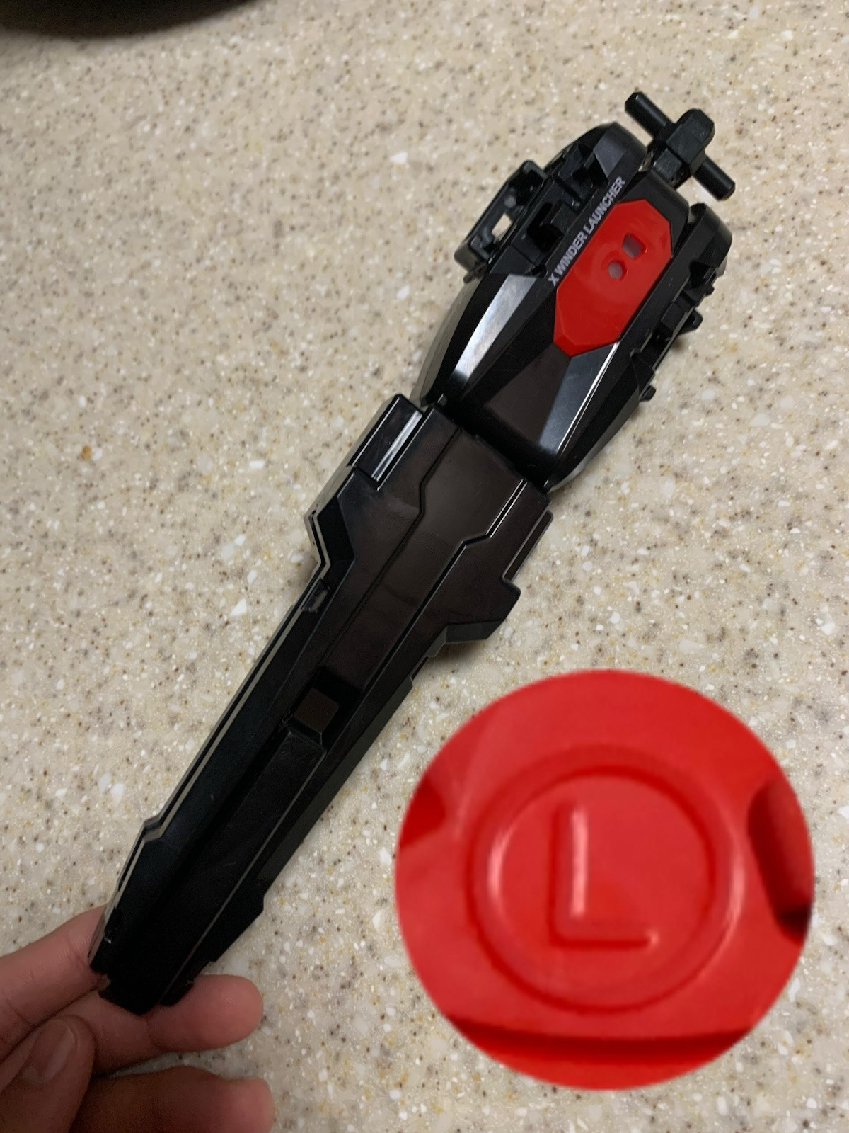 (Left Spin) Beyblade X String Launcher + Grip – Black/Red