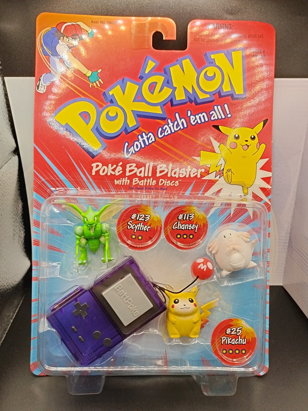 POKEMON Poke Ball Blaster SCYTHER CHANSEY PIKACHU Hasbro 1999 New Sealed