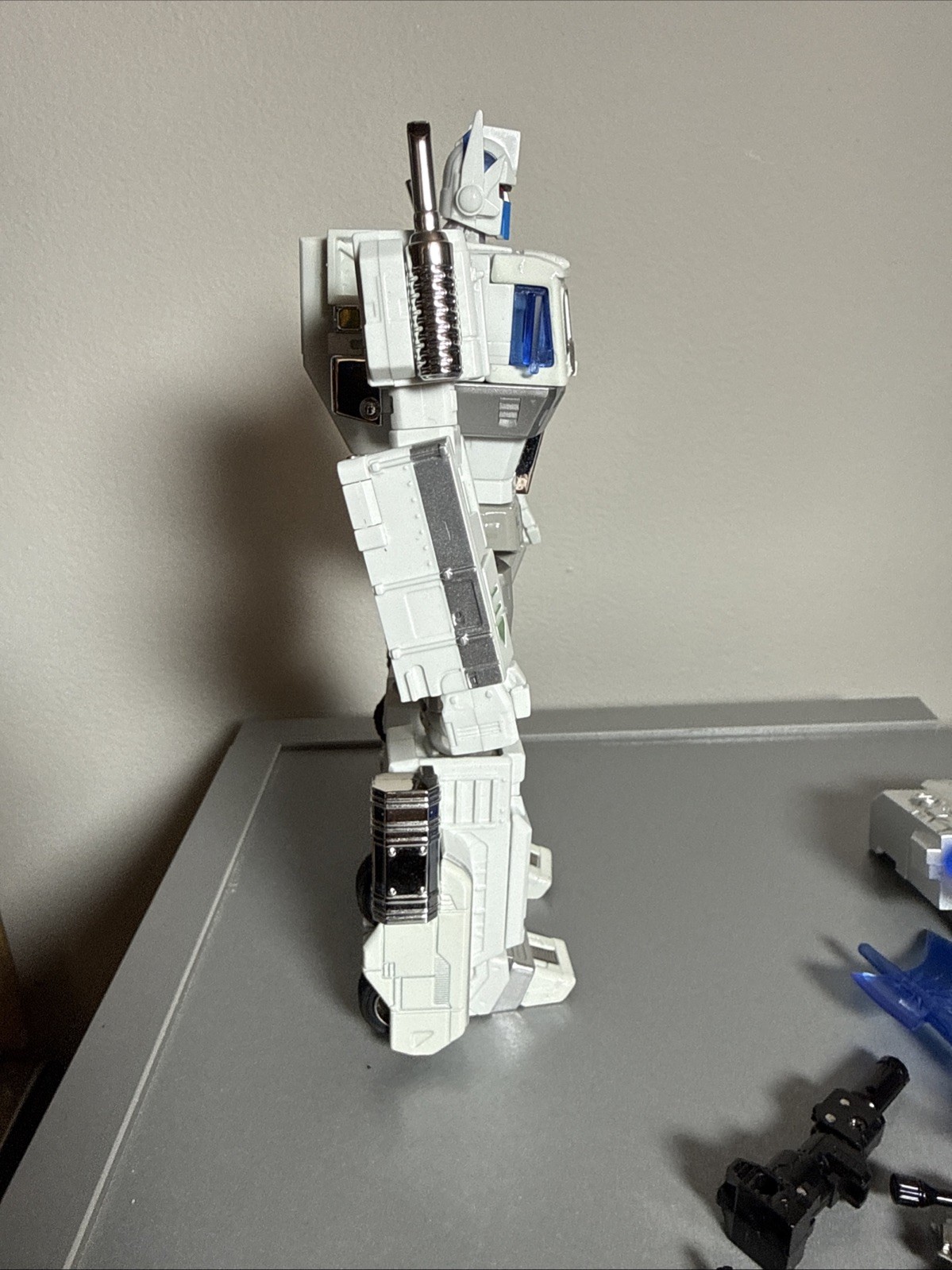 Transformers Masterpiece KO Ultra Magnus