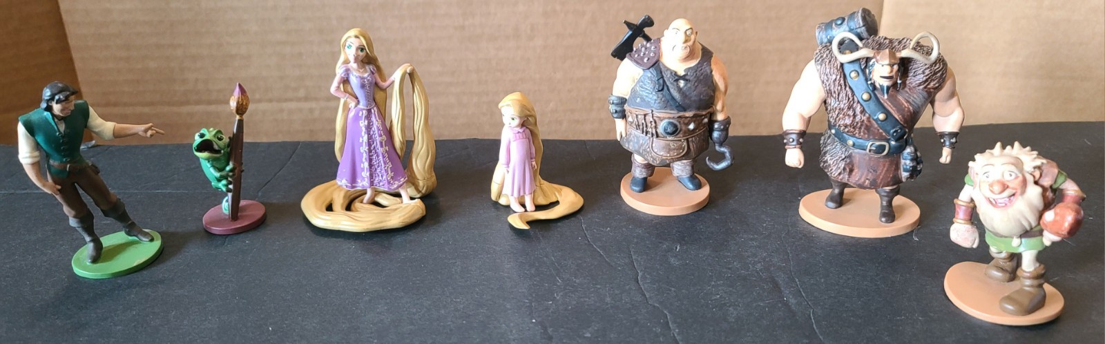 Lot Of 7 Disney Tangled 3.75&Prime; PVC Figure Cake Toppers Rapunzel, Flynn, Pascal ++