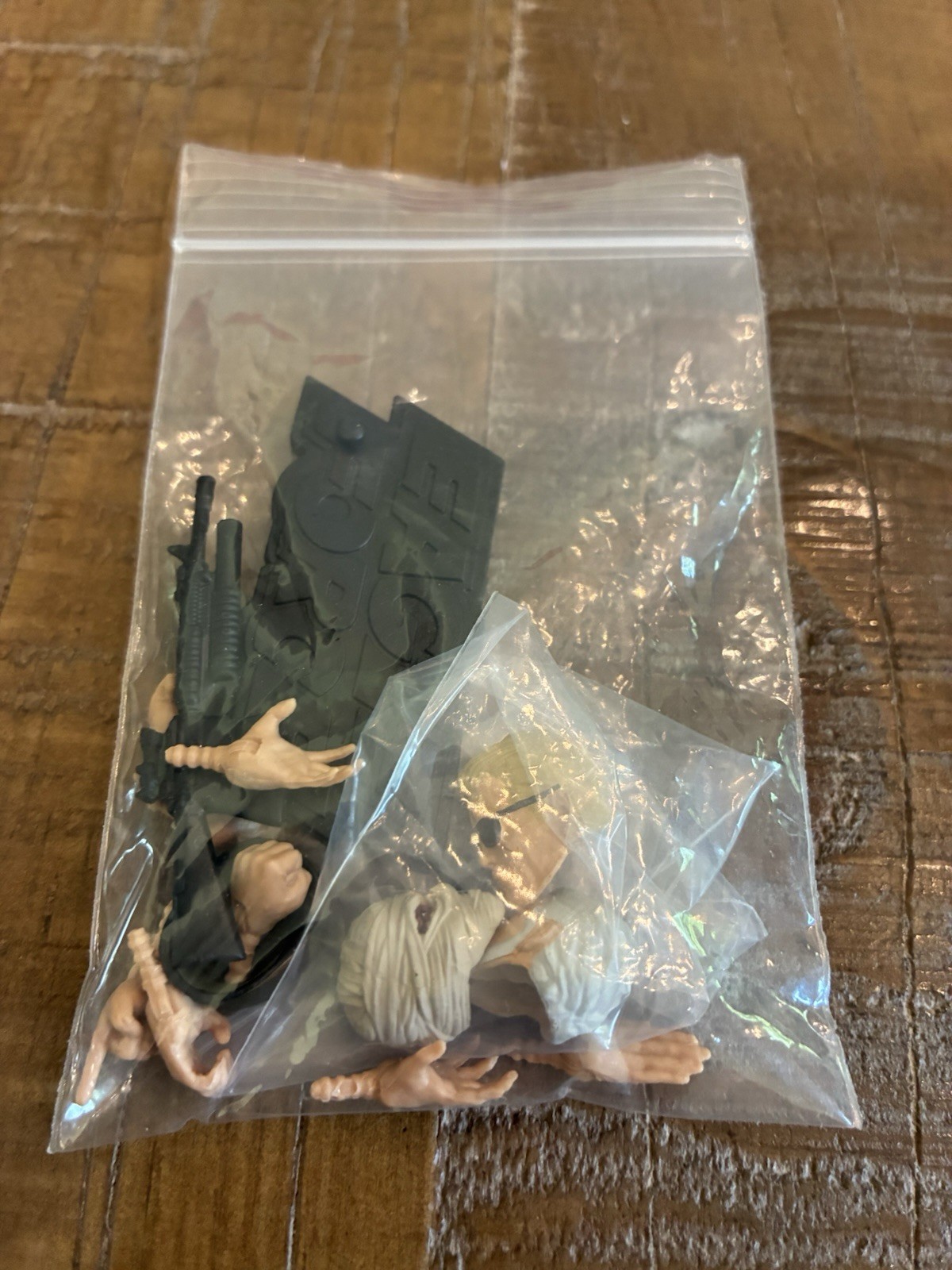 Fresh Monkey Fiction Eagle Force Accessories Kit 15 Pcs Brand New