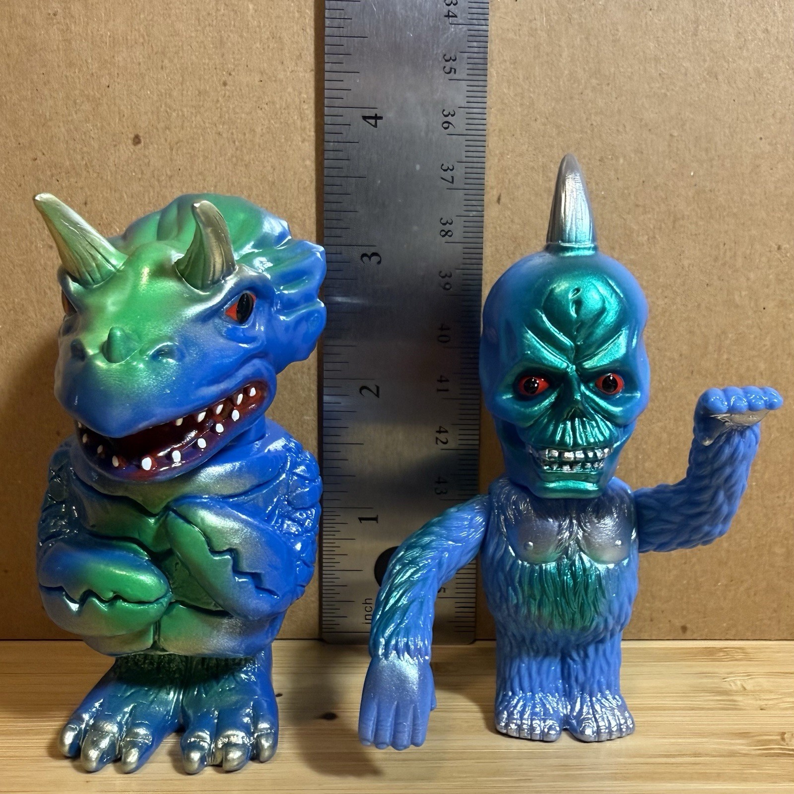 Creature Bazaar x Blitzkrieg Toys Primeval & Alien Zorb Sofubi Vinyl Figures