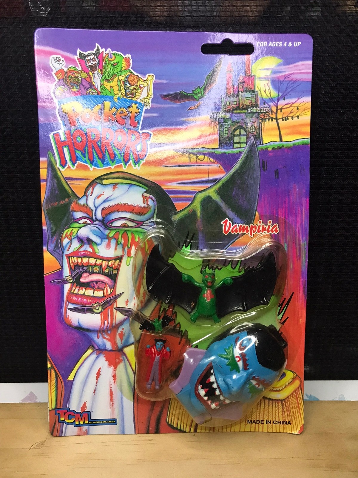 RARE Vintage TCM Pocket Horrors Vampire Horror Head Mighty Max KO sealed read