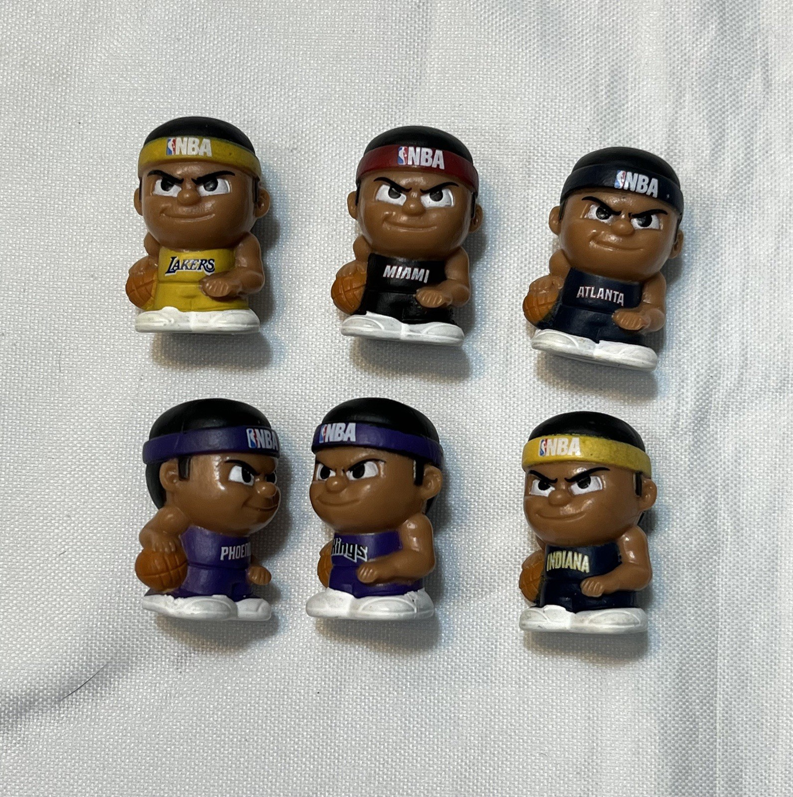 Vintage NBA TEENYMATES 6 TOTAL PLAYERS Mini Figure Lot All Different BASKETBALL