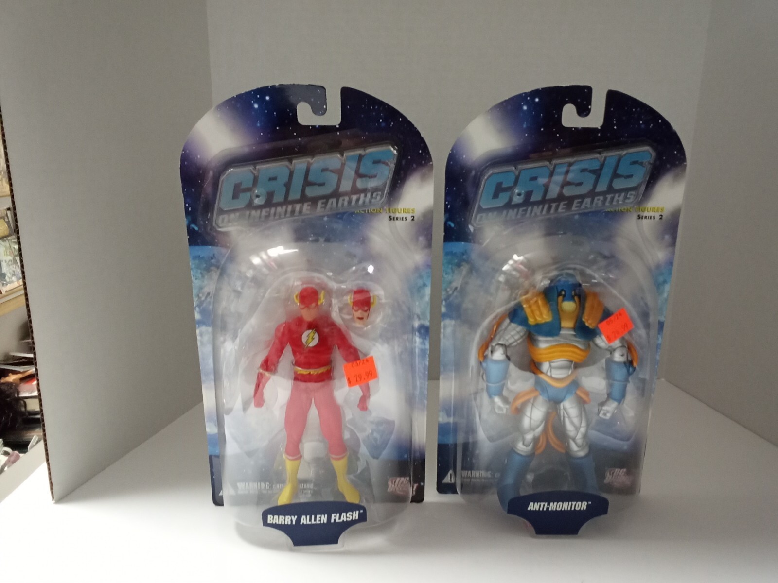 Crisis On Infinite Earths 2 Figure Series 2 Lot ANTI-MONITOR, BARRY ALLEN FLASH