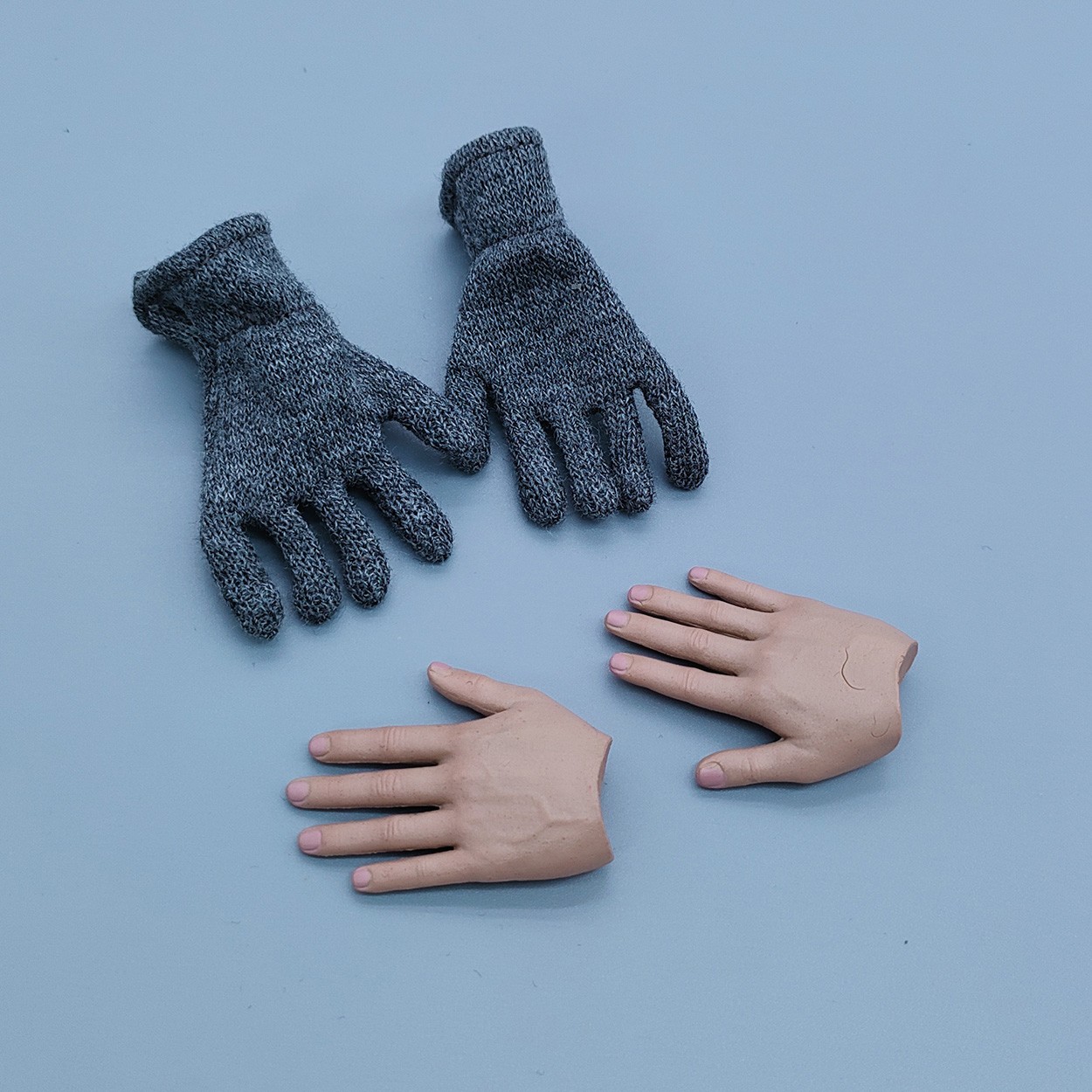 Hands Gloves DID 80183 1/6 Scale WWII German WH Medic Officer Candidate Figure